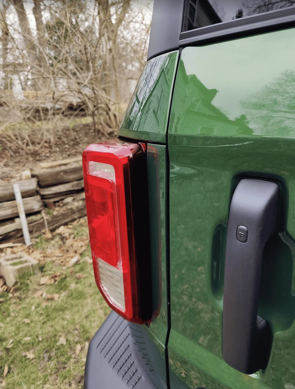 Ford Bronco Paint, rear door, and body issues. 1686666634245