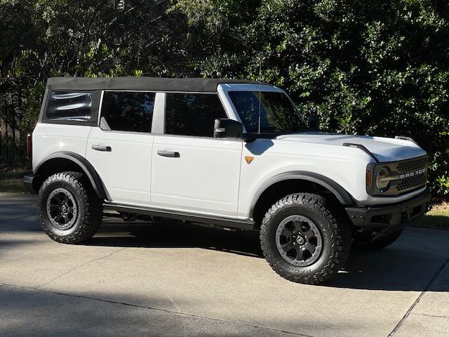 Ford Bronco 315/70/17 tires on non Sas Badlands IMG_5089
