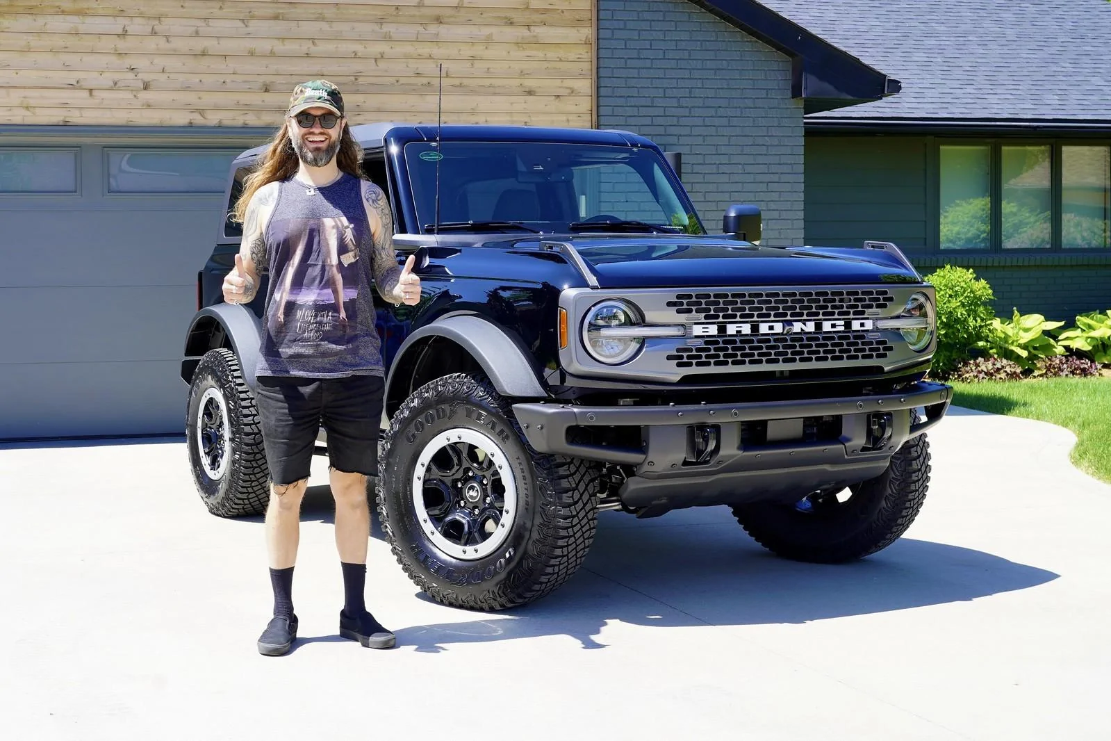Ford Bronco BROOX's 2DR Shadow Black Squatchy Boy huge-nerd-buys-new-toy