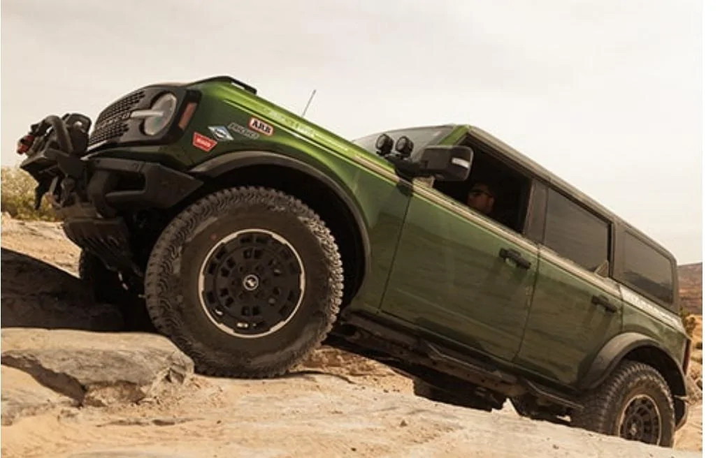 Ford Bronco New 17" Matte Black Wheels Kit From Ford Performance Screenshot_20230615_162347_Chrom