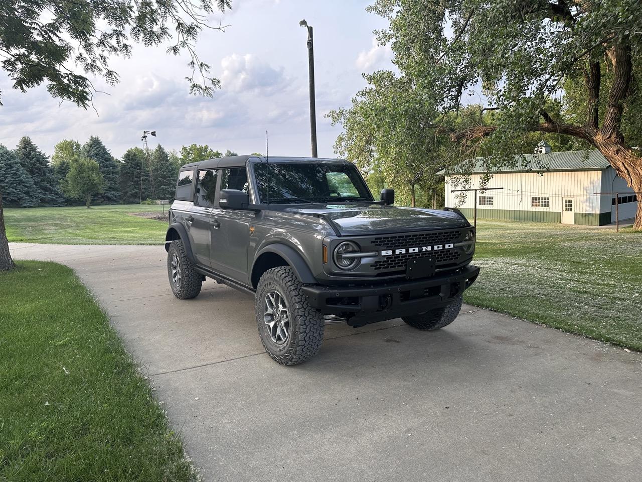 Ford Bronco 5/15/2023 Build Week IMG_1182 Lar