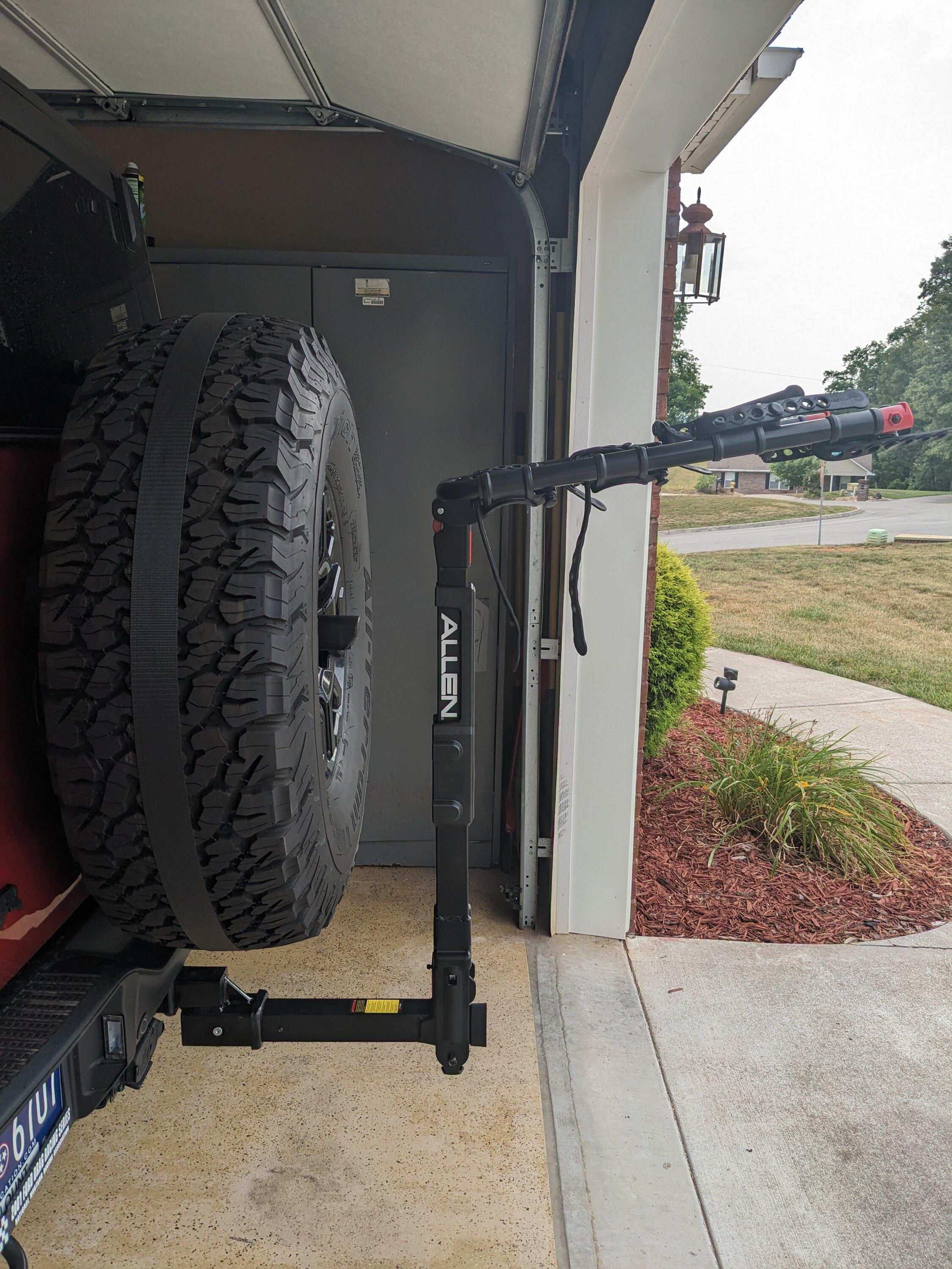 Ford Bronco Bronco Raptor Solution 4 bike Carrier PXL_20230616_211028062
