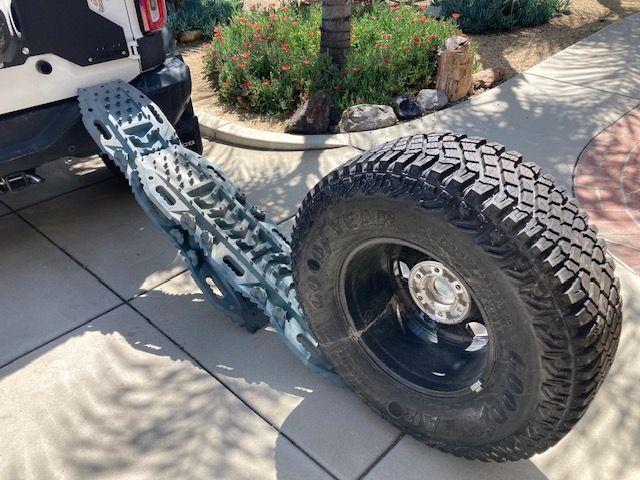 Ford Bronco Easy spare tire mounting technique using MaxTrax boards Bronco forum