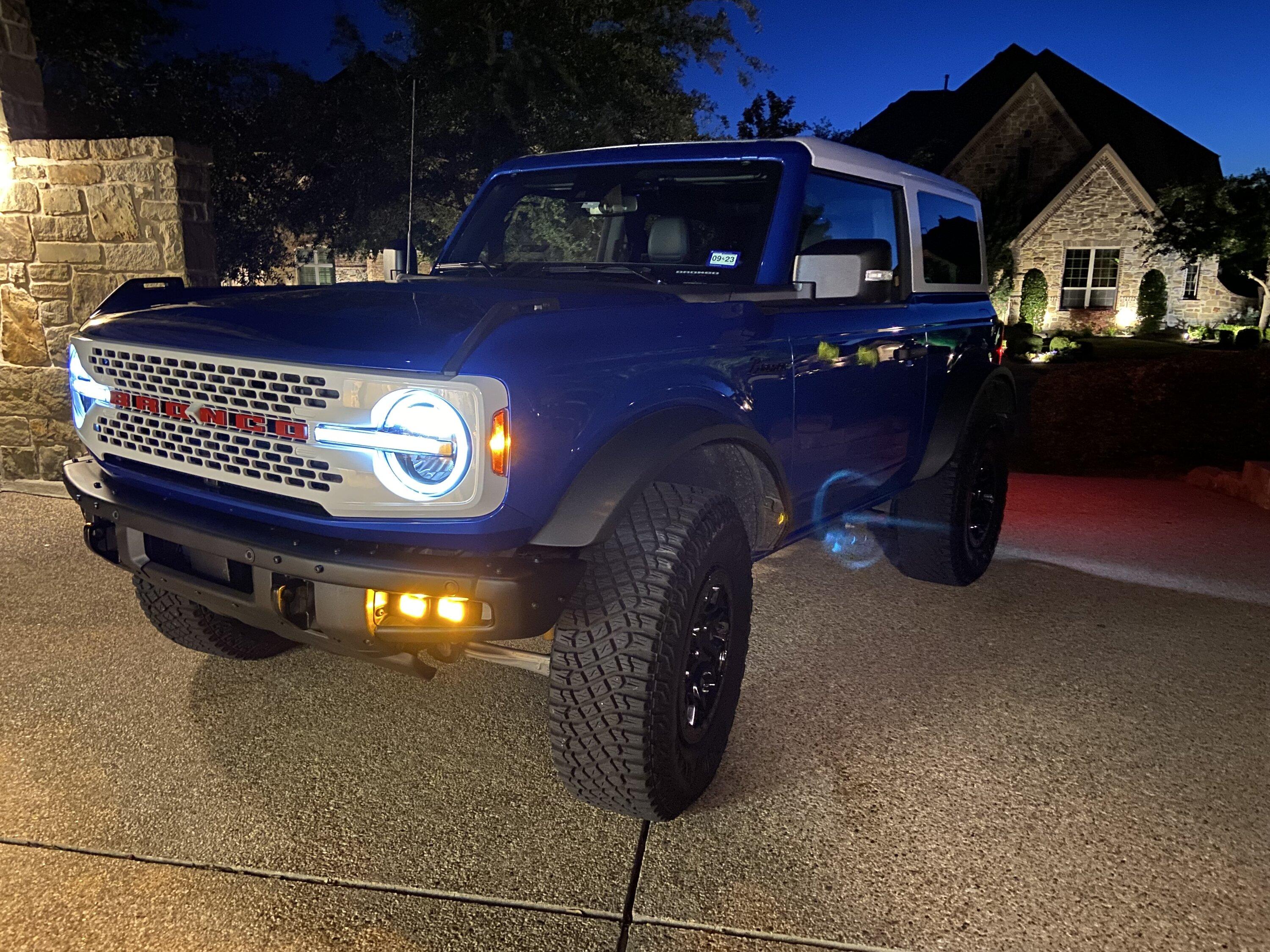 Ford Bronco Outer Banks retro concept build IMG_3115