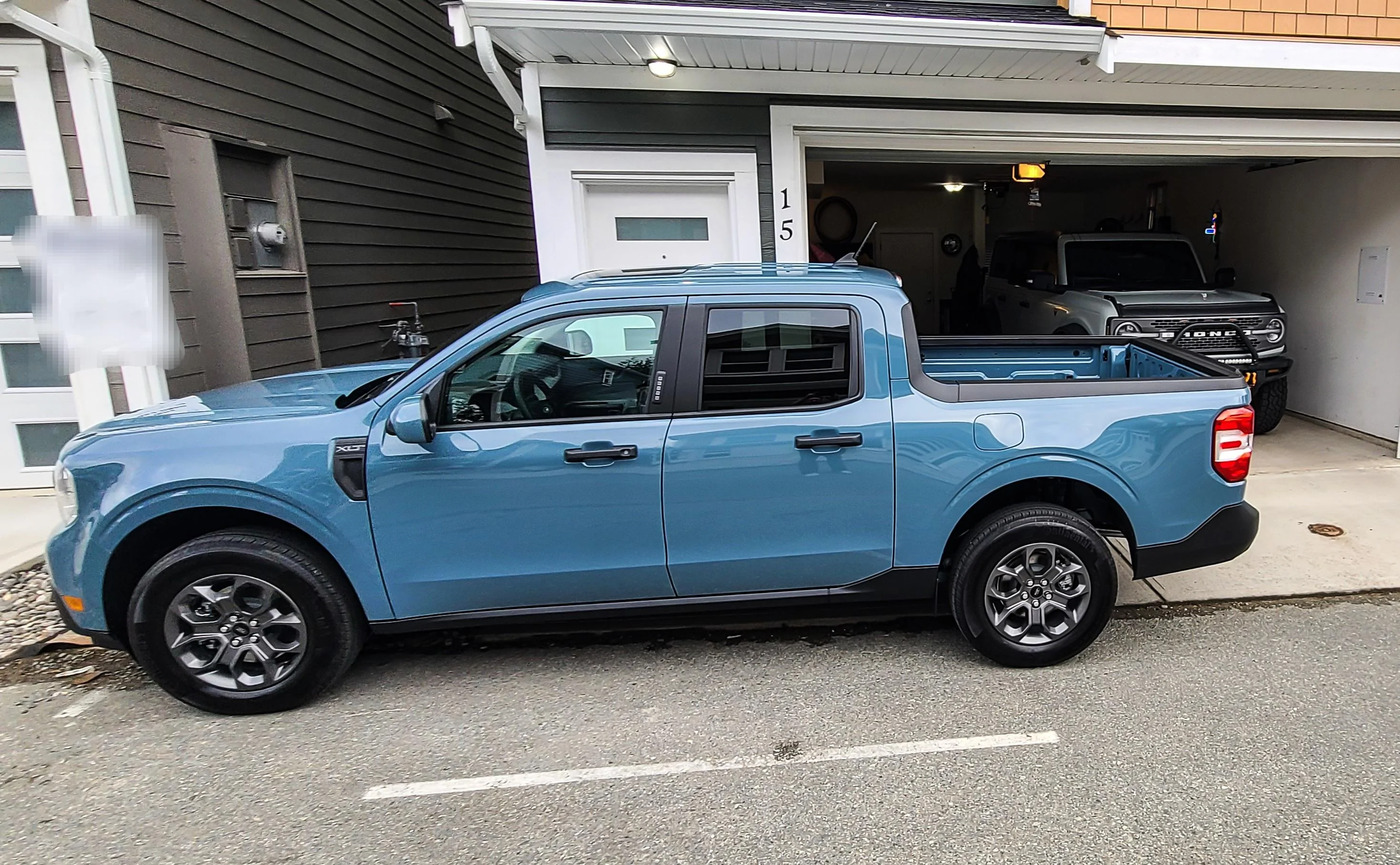 Ford Bronco Ordered a hybrid Maverick! PSX_20230616_190600