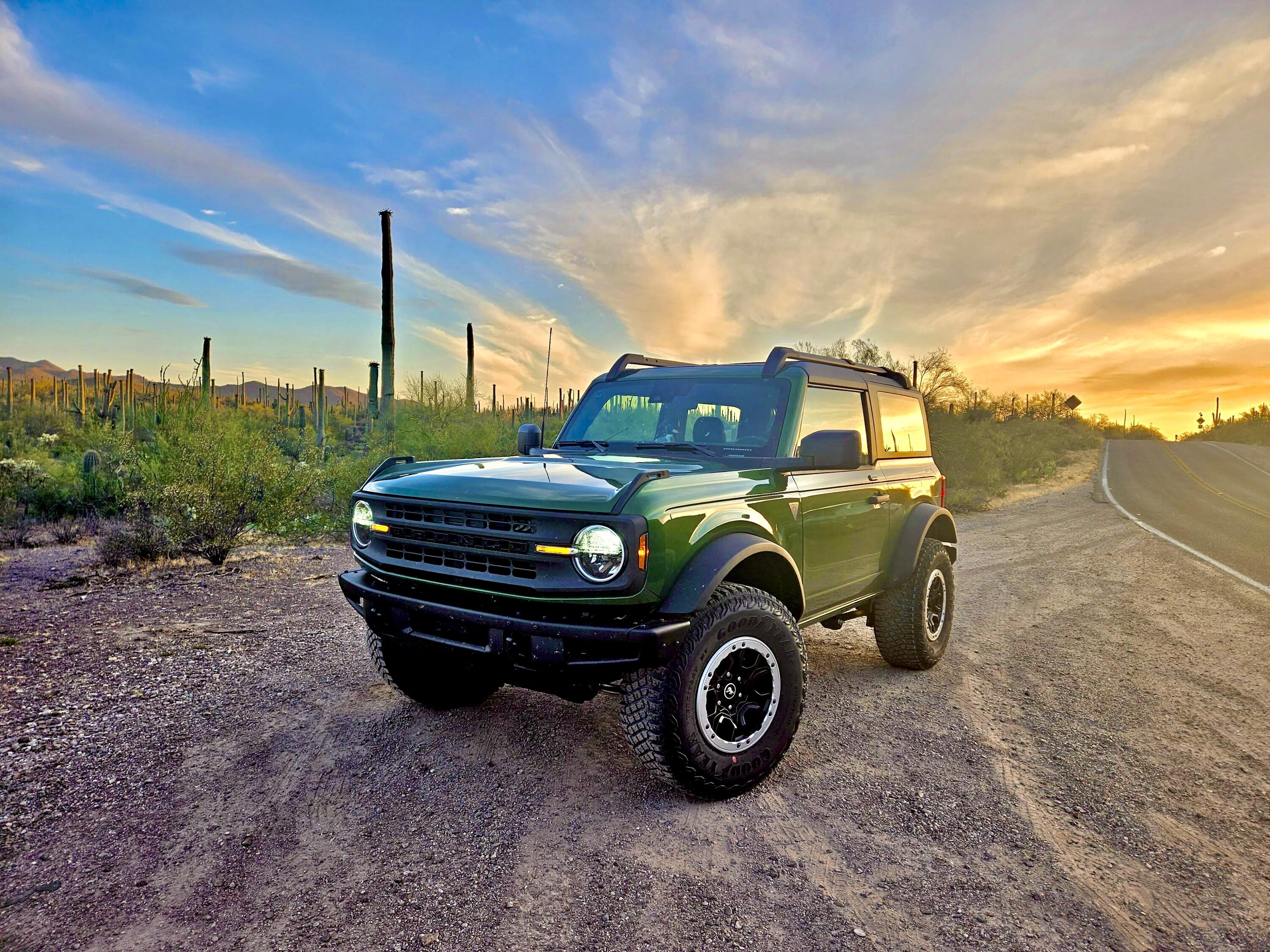 Ford Bronco ….. IMG_6020