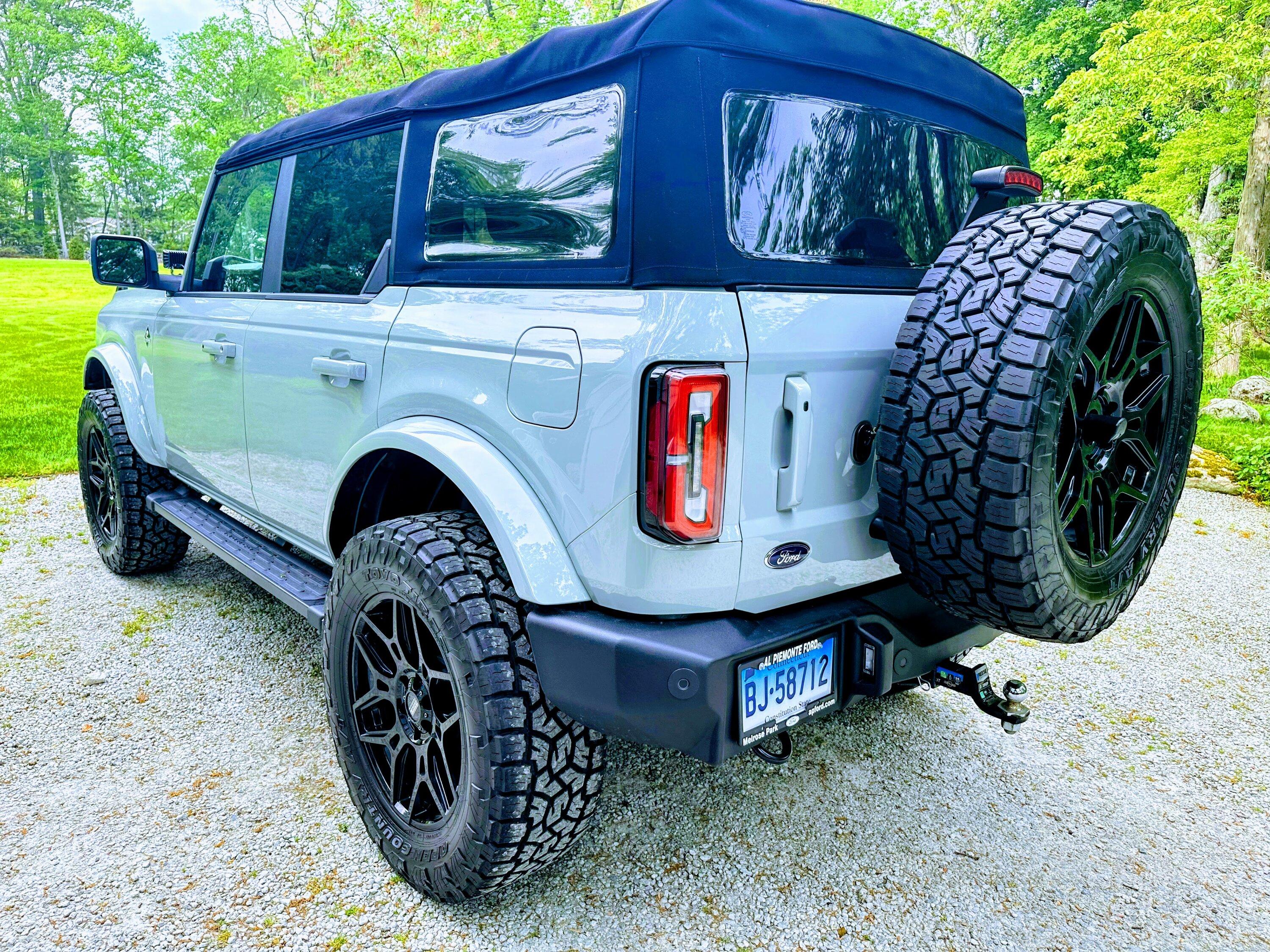 Ford Bronco Barely Driven Outerbanks with $15K+ in add-ons IMG_4521 Copy.JPG