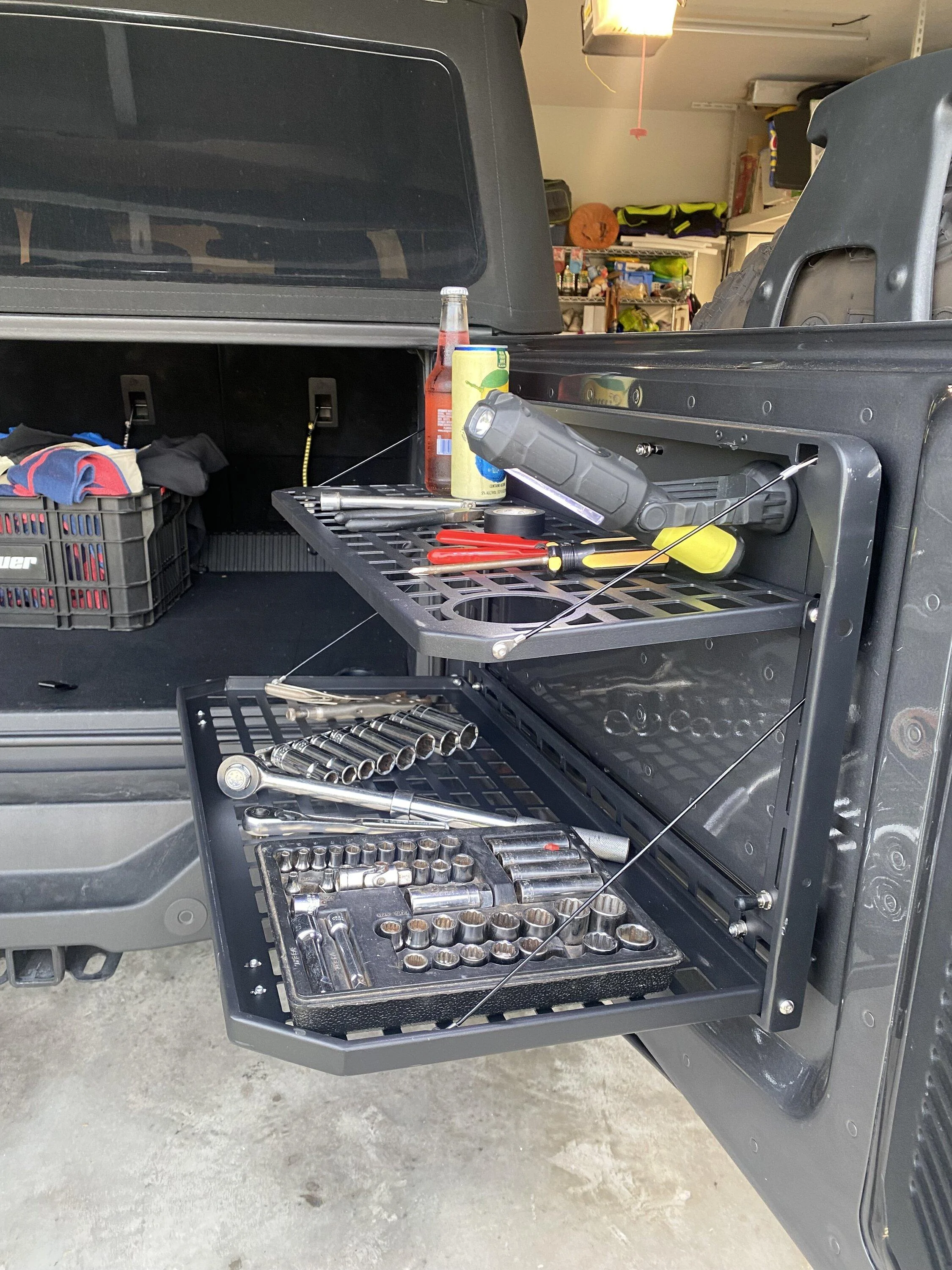 Ford Bronco Maiker off-road tailgate table makes great Mobile workbench IMG_3522
