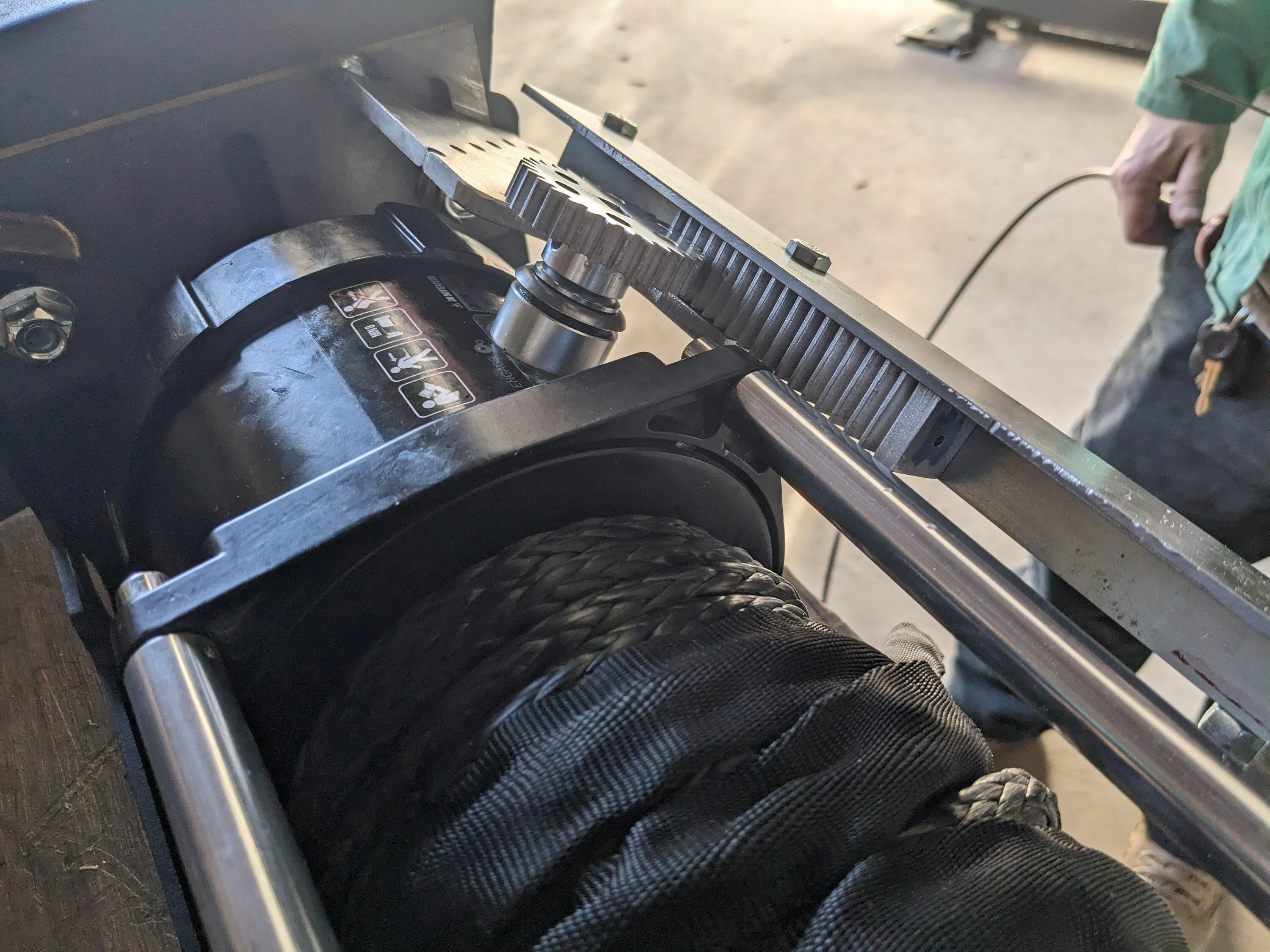 Ford Bronco Warn Hidden Winch - Rough Country Mount PXL_20230402_001935994