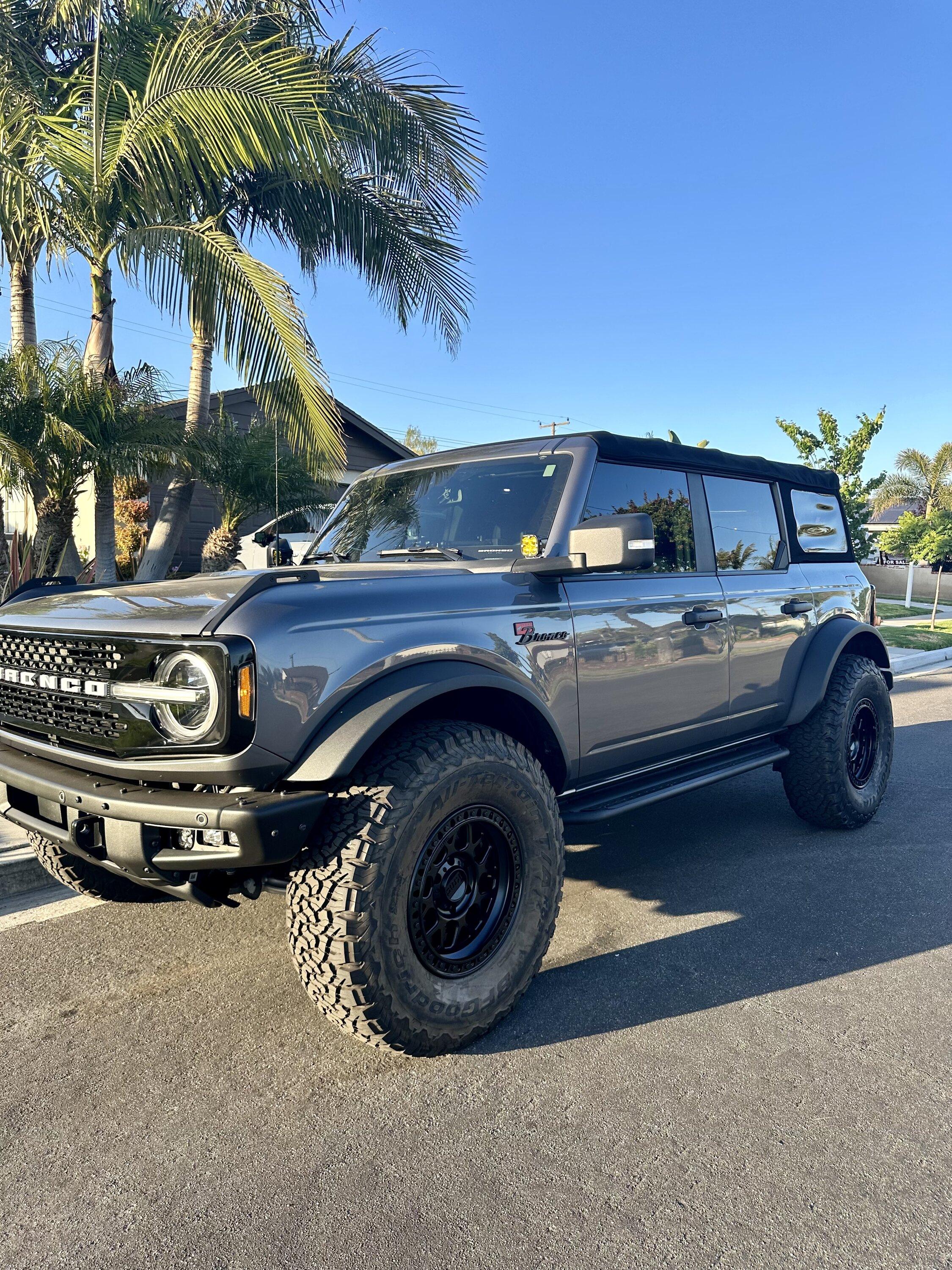 Ford Bronco Show us your installed wheel / tire upgrades here! (Pics) IMG_3208