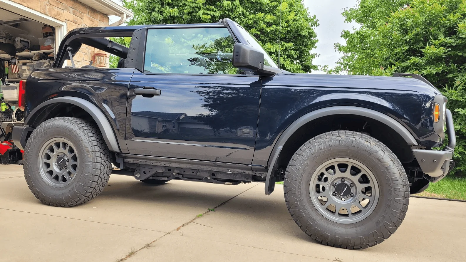 Ford Bronco Hard Top Storage Cart? 1687407544834