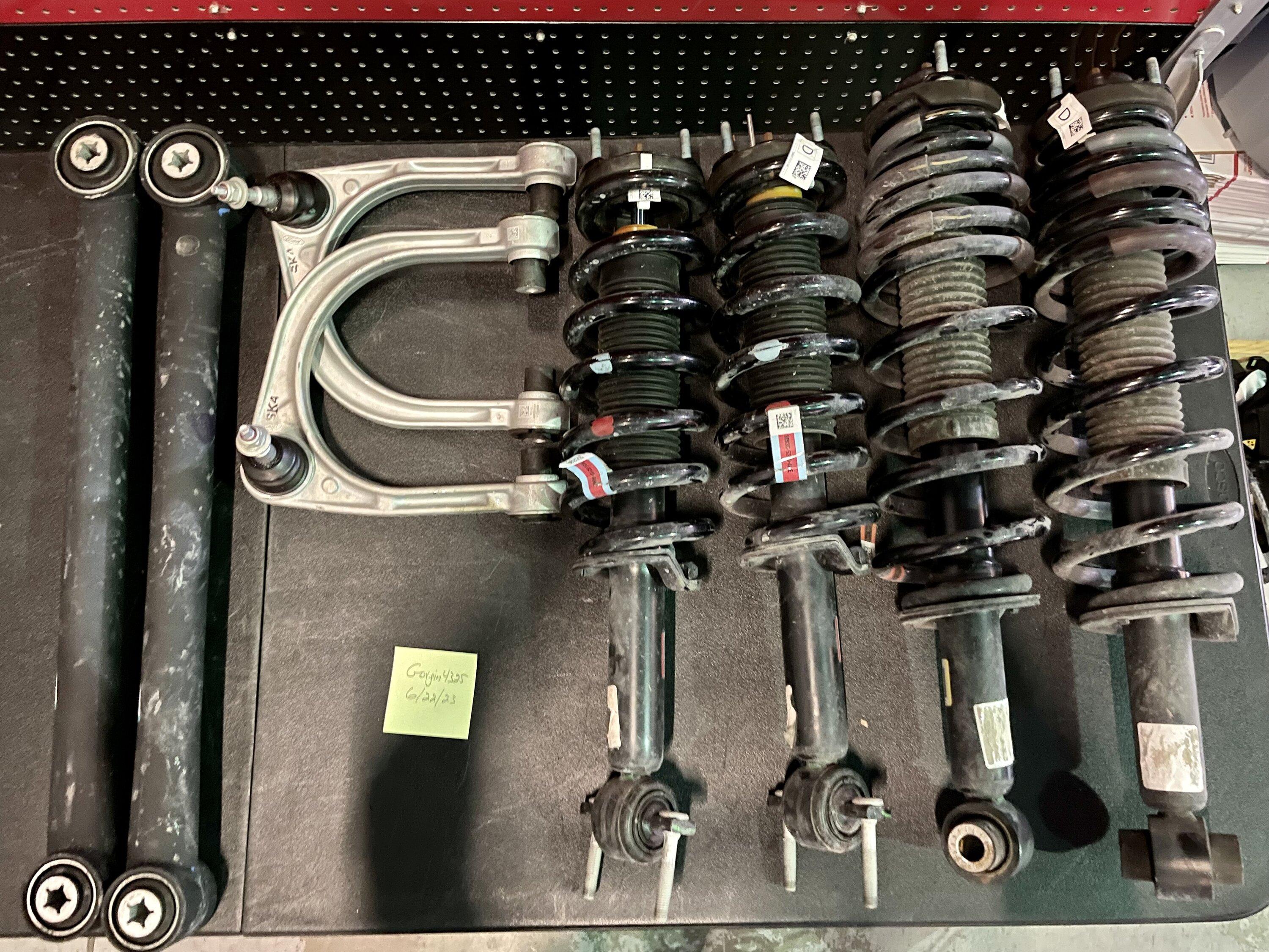 Ford Bronco Black Diamond Suspension Takeoffs IMG_6415