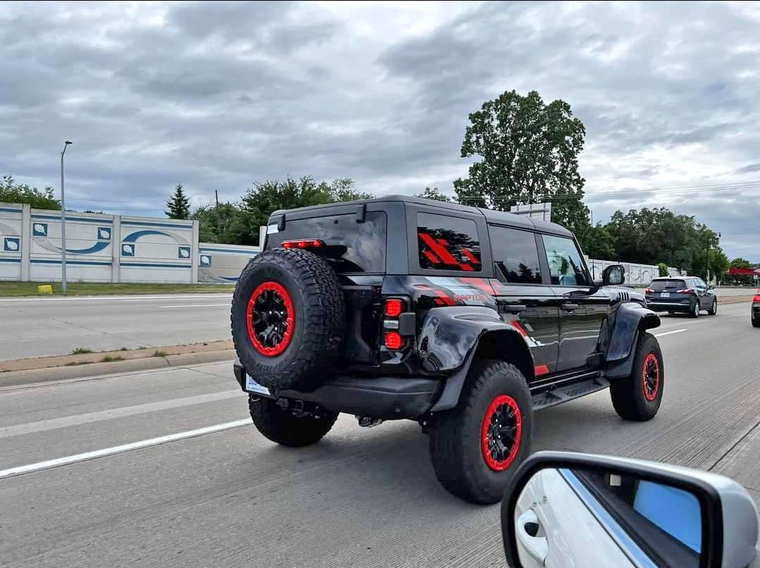 Ford Bronco 2024 Bronco Raptor spotted with new graphic decals 2024 Bronco Raptor graphics decals vinyl 3