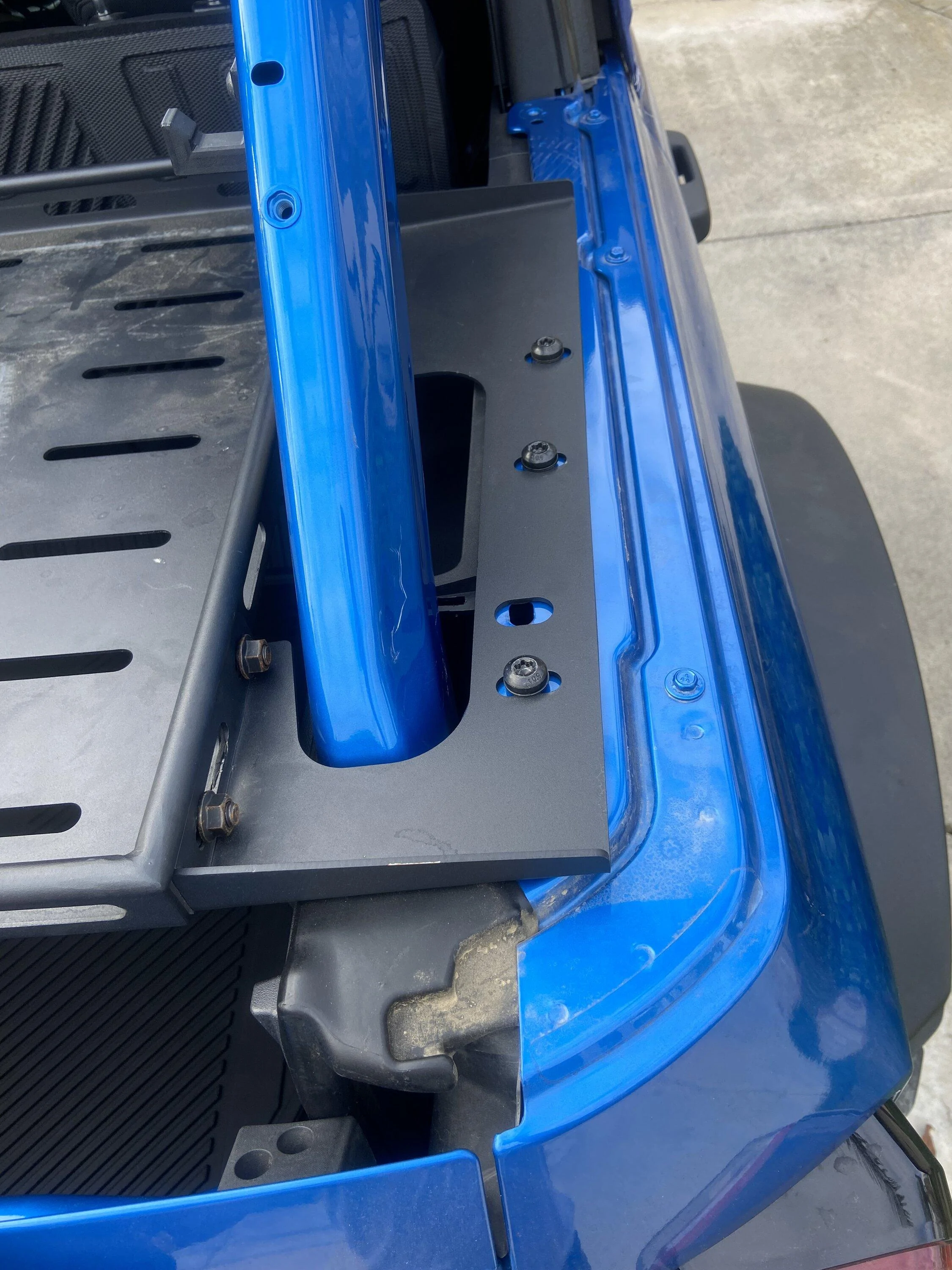 Ford Bronco Full-Sized Cargo Rack Shelf (Hooke Road) Review 94C32E01-4382-4CD9-AD96-263C6FA25363