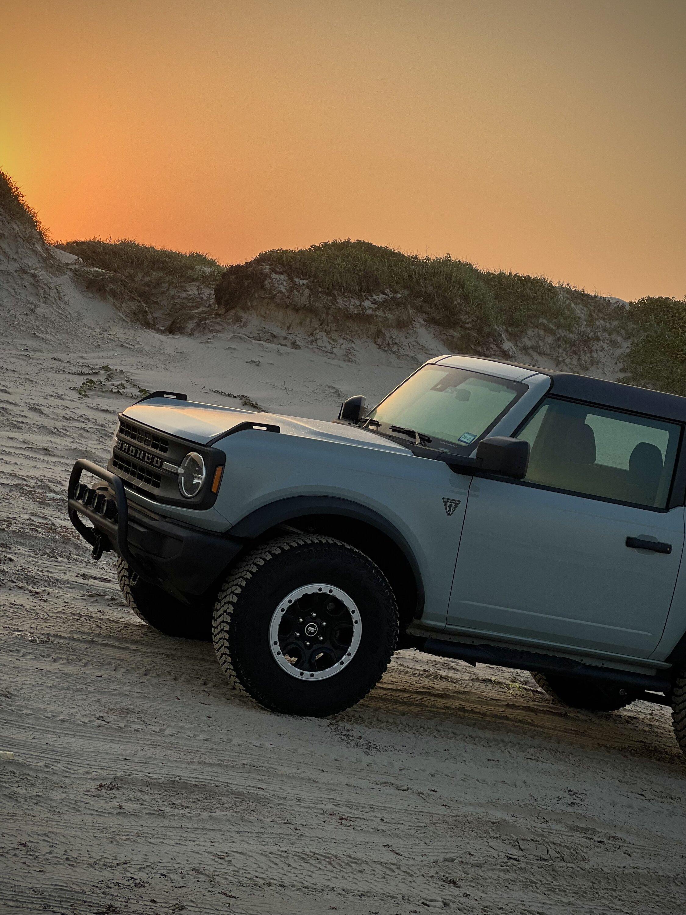 Ford Bronco Beachsquatch! Cruising the sand for the first time IMG_5556