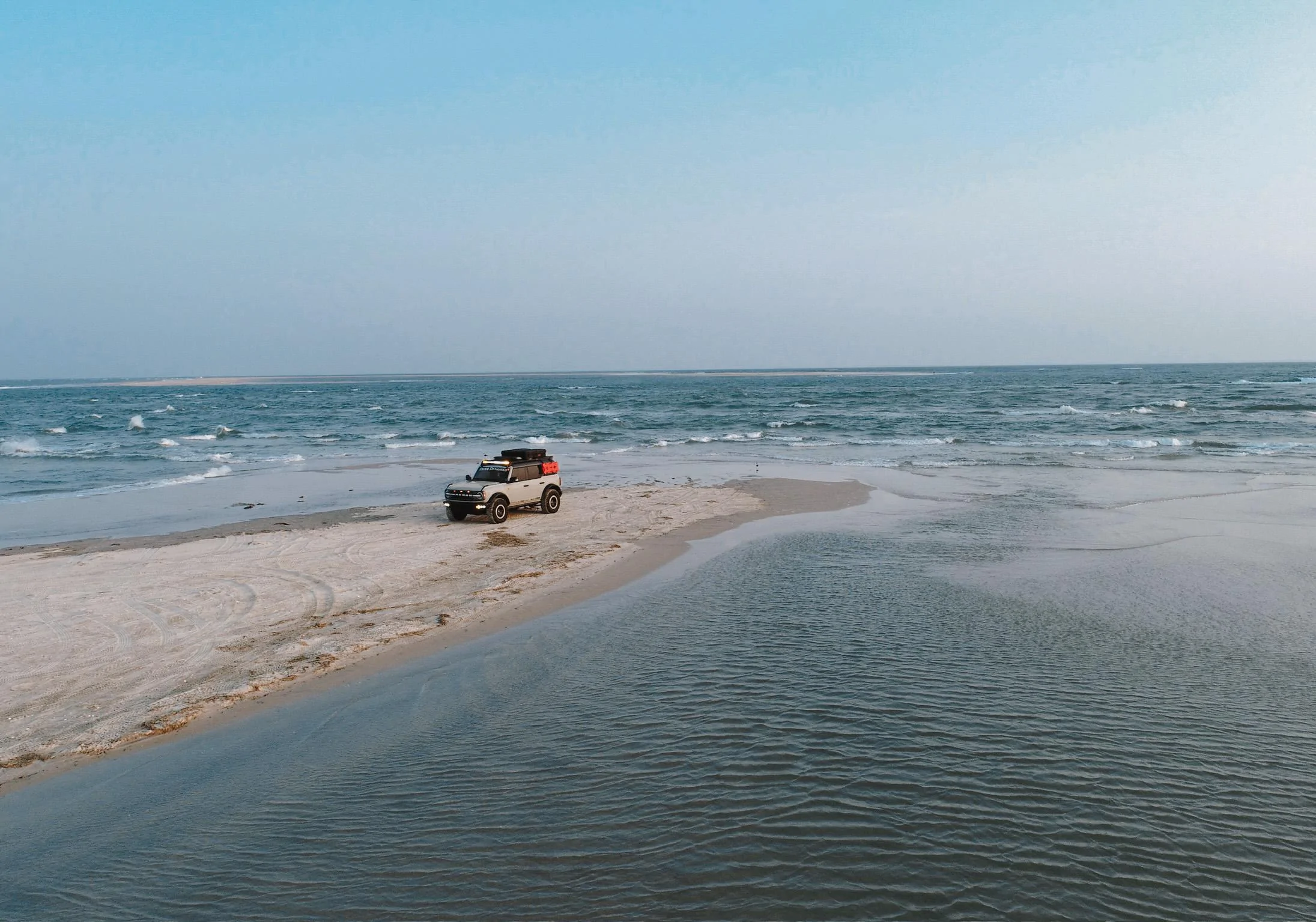 Ford Bronco Beachsquatch! Cruising the sand for the first time E595F3A9-938F-4CBD-BA36-7C45E1C1F3BD