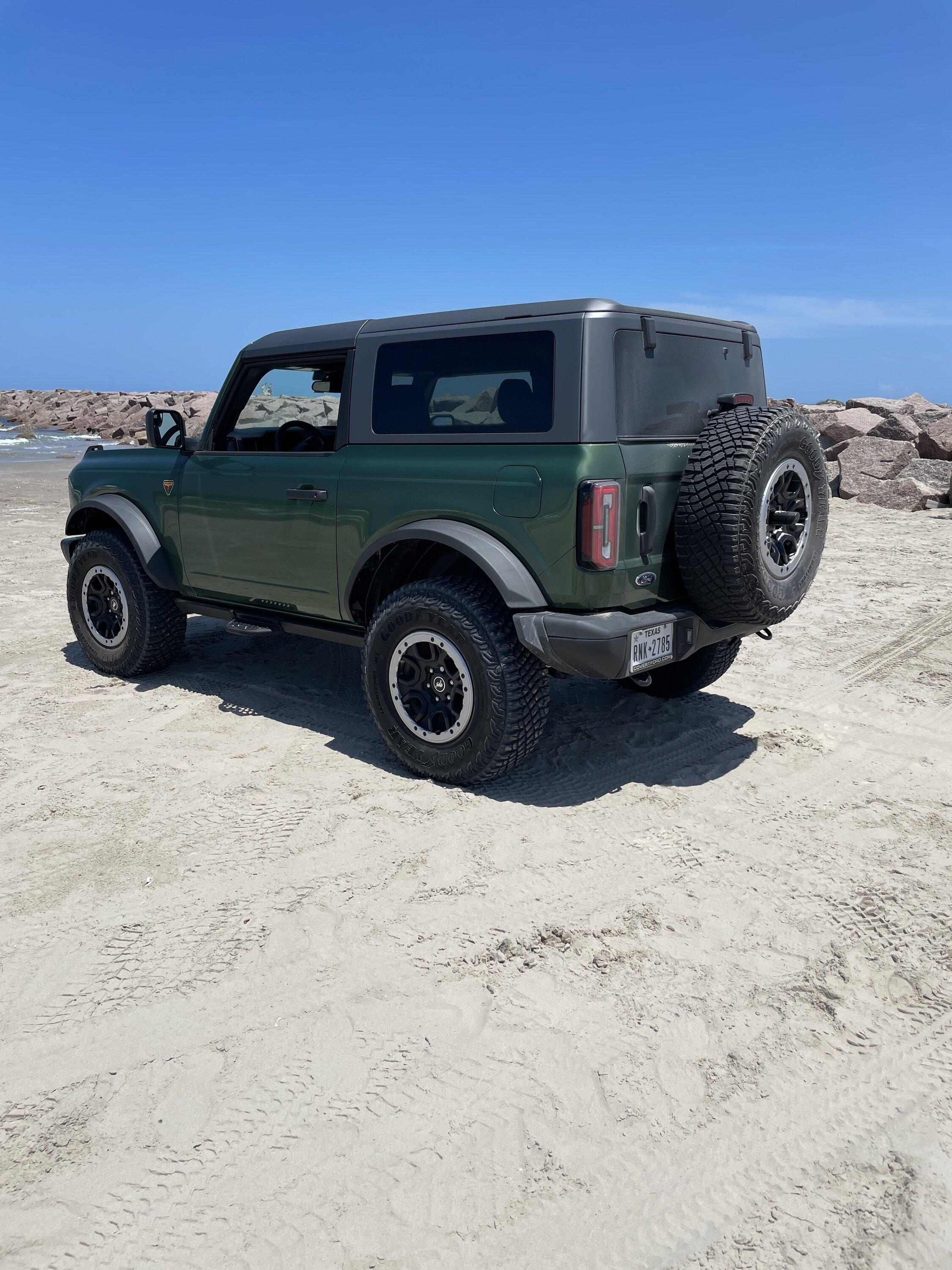 Ford Bronco Beachsquatch! Cruising the sand for the first time IMG_5595