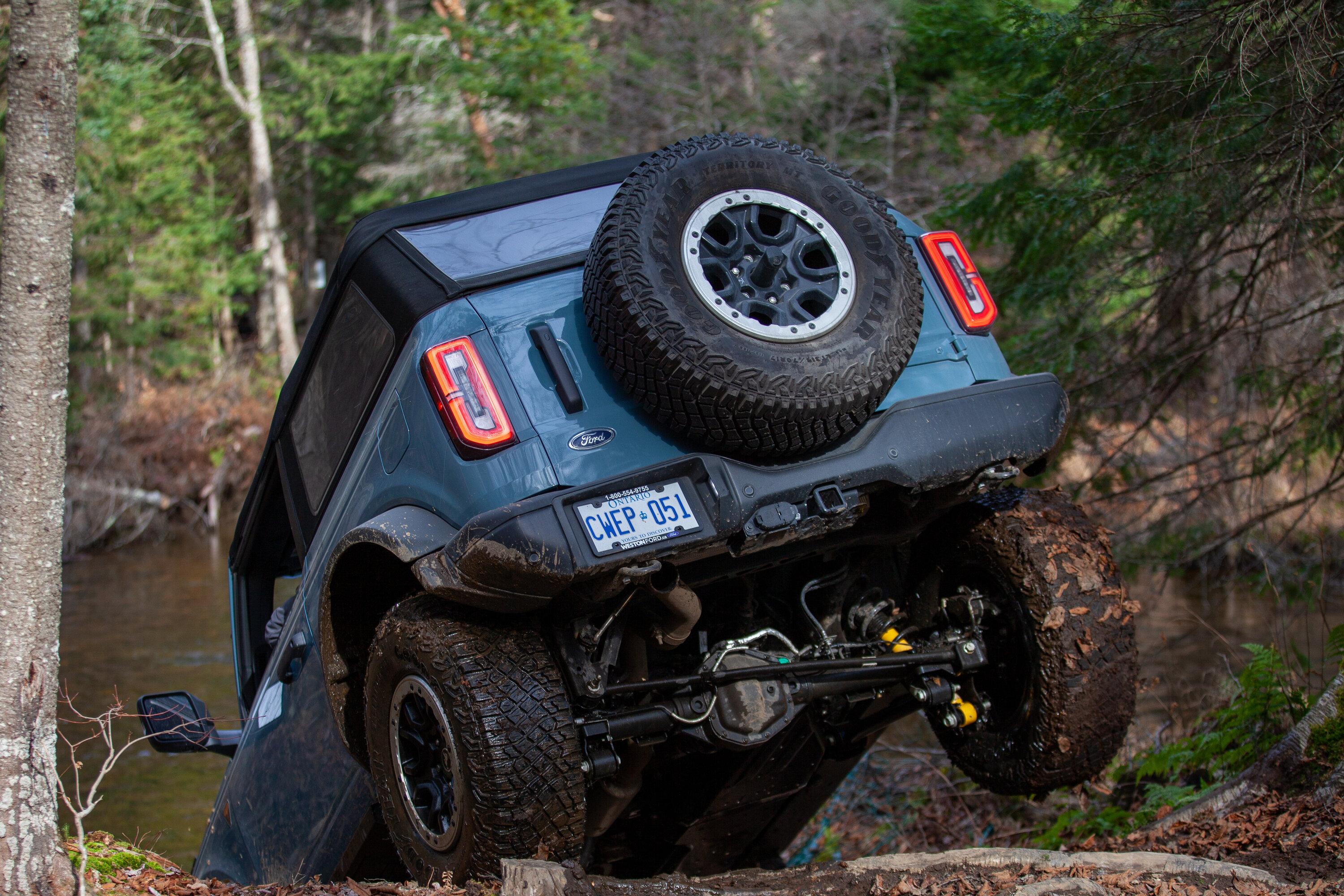 Ford Bronco 🍺😯 "Hold my Beer" Bronco Shots E03D7AB9-DD06-4E0E-BB7A-AD52AF4BE0A0