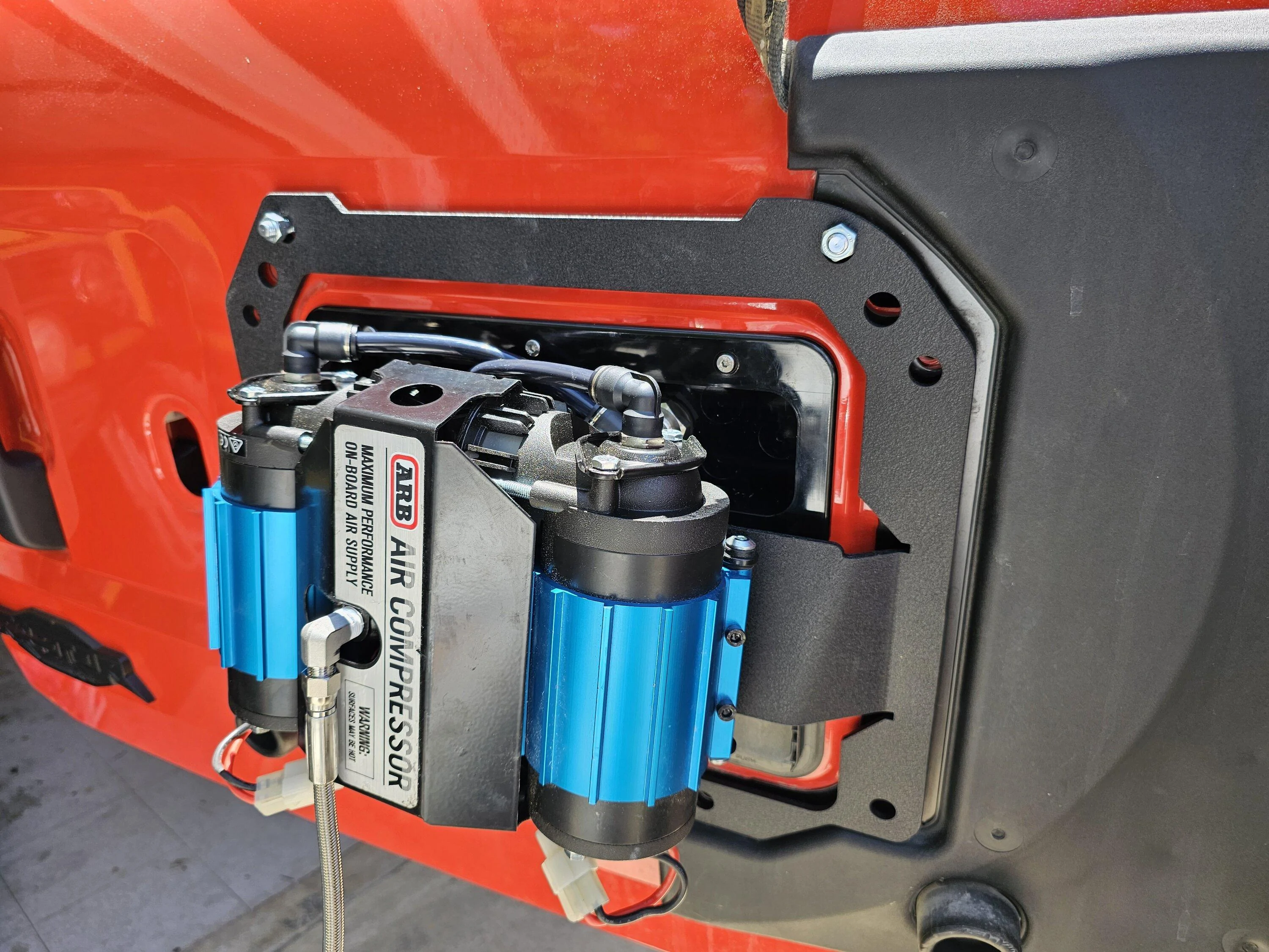 Ford Bronco AGS Off Road Air Gate Kit Installed in Bronco Raptor 20230624_122959