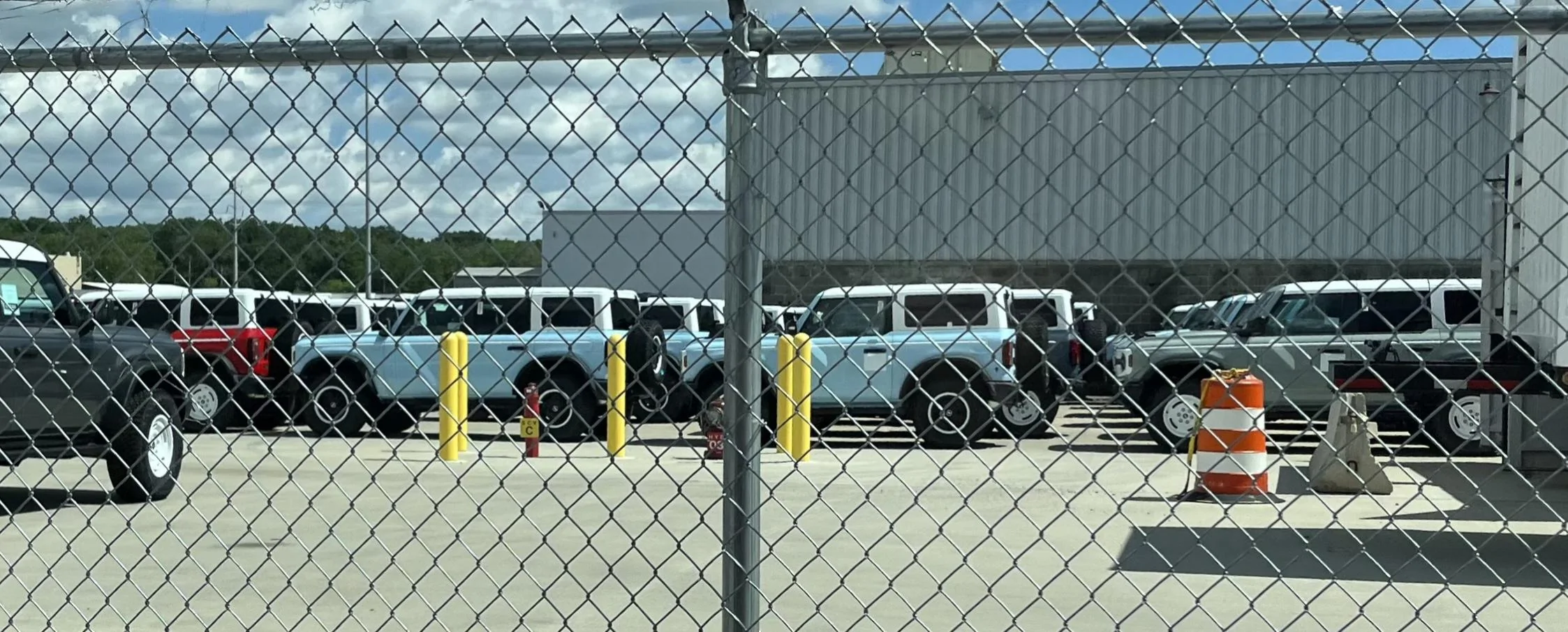 Ford Bronco HERITAGE EDITION Bronco Club IMG_2016