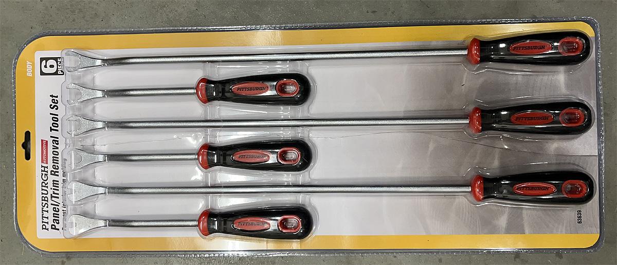 Ford Bronco Replacement clips for rear side panels HF Trim Tools