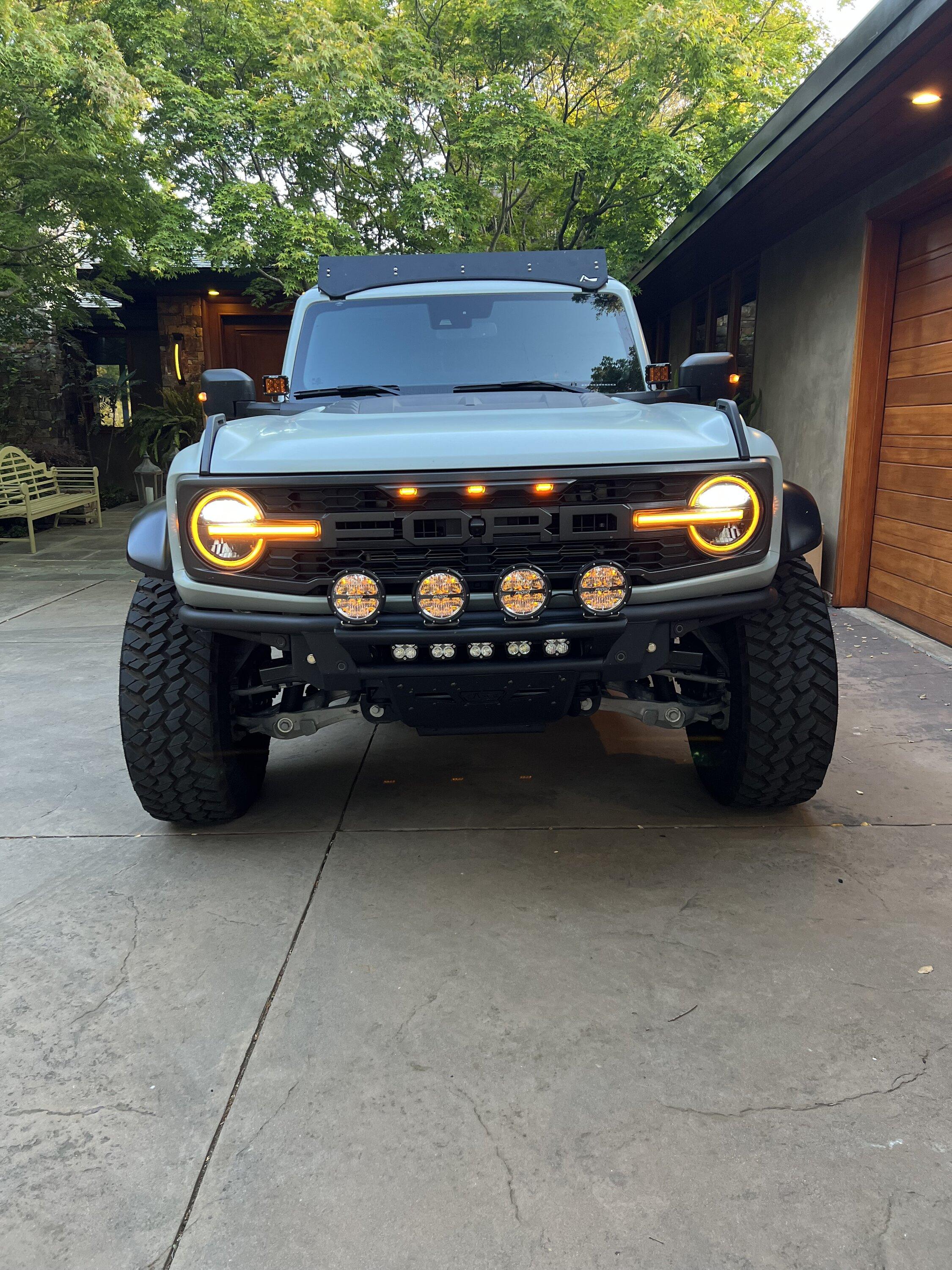 Ford Bronco CACTUS GRAY Bronco RAPTOR Photos Thread 70944154683__717A703A-EC9A-43F7-A08D-E3293E0C8BAA