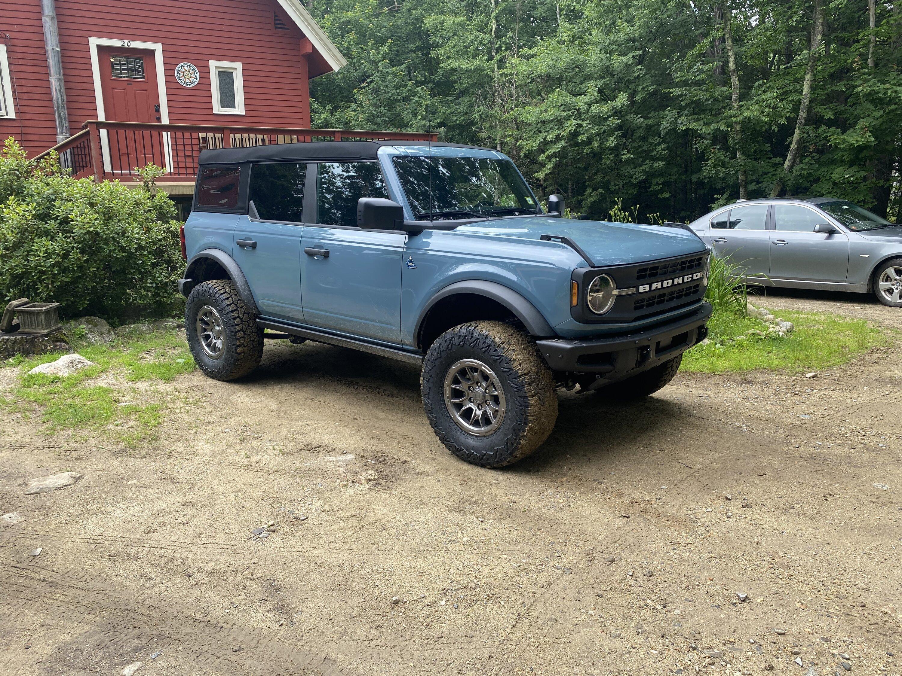 Ford Bronco Show us your installed wheel / tire upgrades here! (Pics) FC9556E2-EB8A-41E8-820C-2DA5297DBF9B