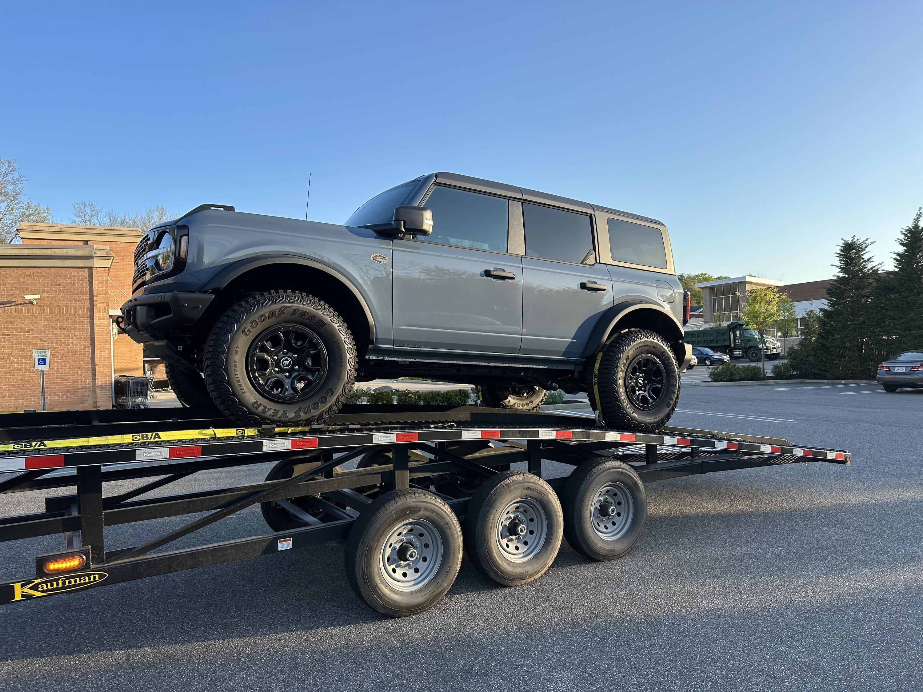 Ford Bronco Azure Wildtrak Build IMG_7304