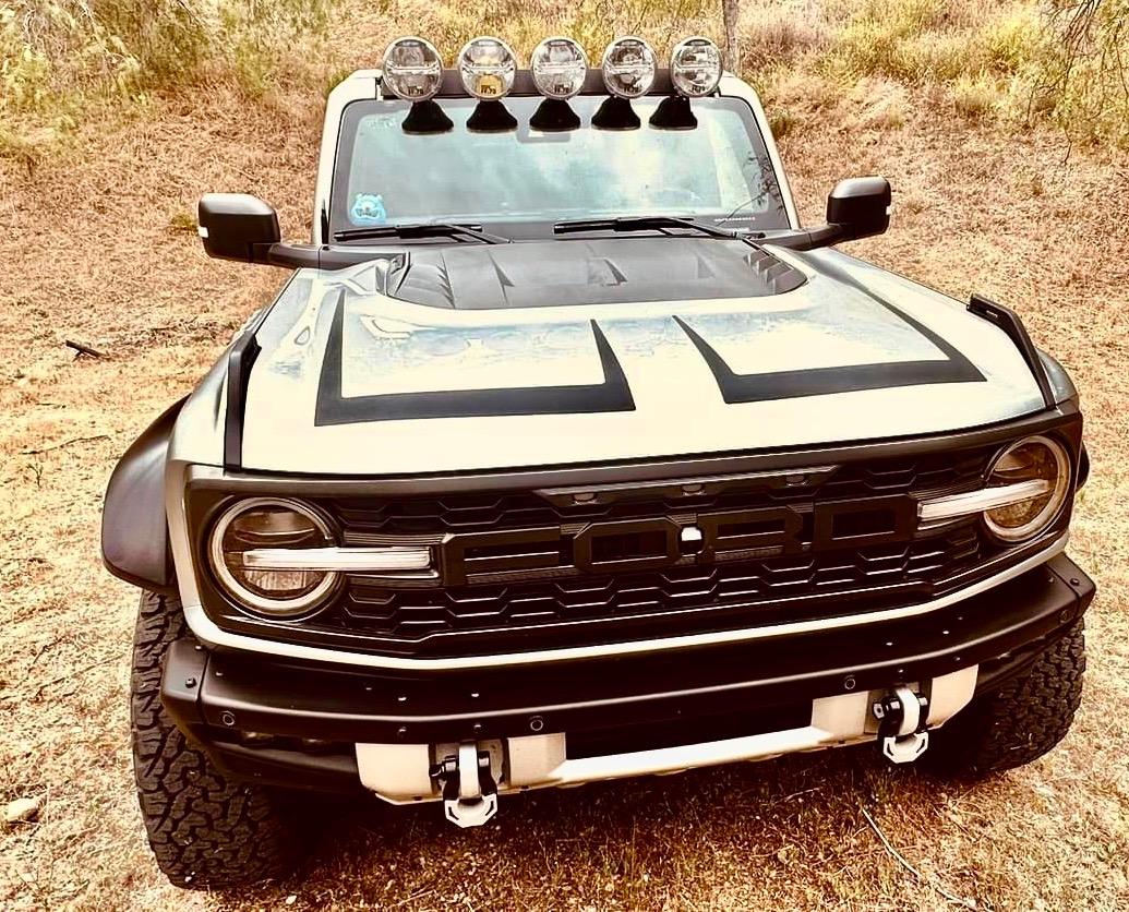 Ford Bronco Poison Drummer Braptor Graphic Install (Rider Graphix) img_7102-jpe