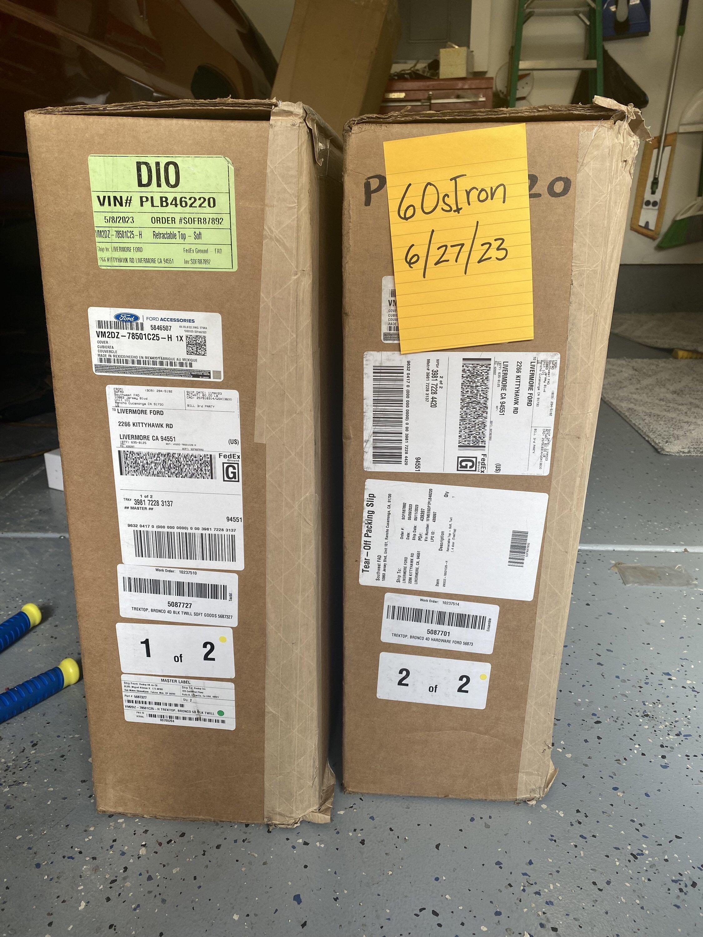 Ford Bronco 4-door Trektop Twill soft top new in boxes IMG_2509