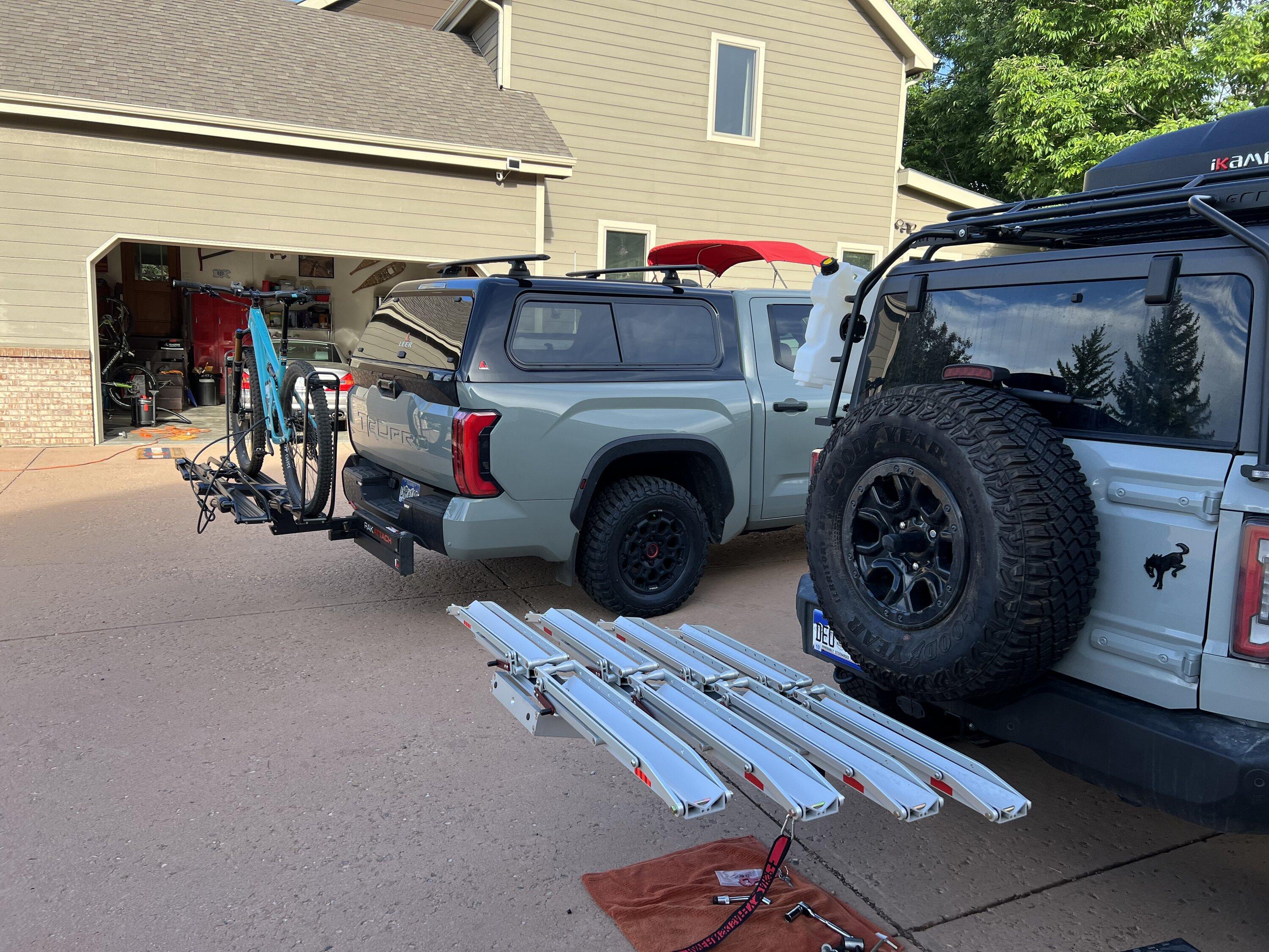 Ford Bronco KUAT 3 bike rack and swing away installed on Bronco 919F1F8D-8095-4783-85C5-F8818FC5287E