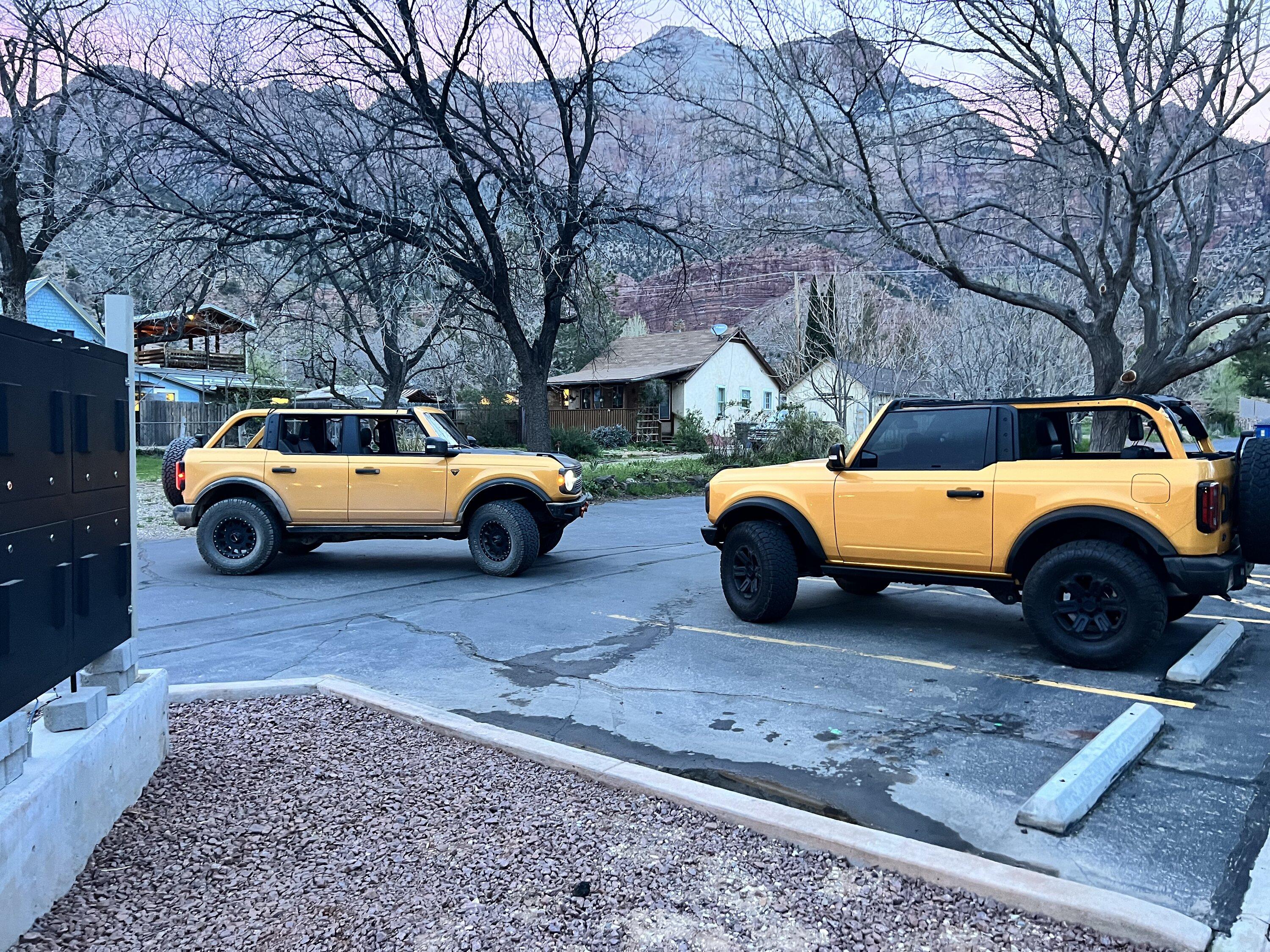 Ford Bronco Bronco P*RN twins