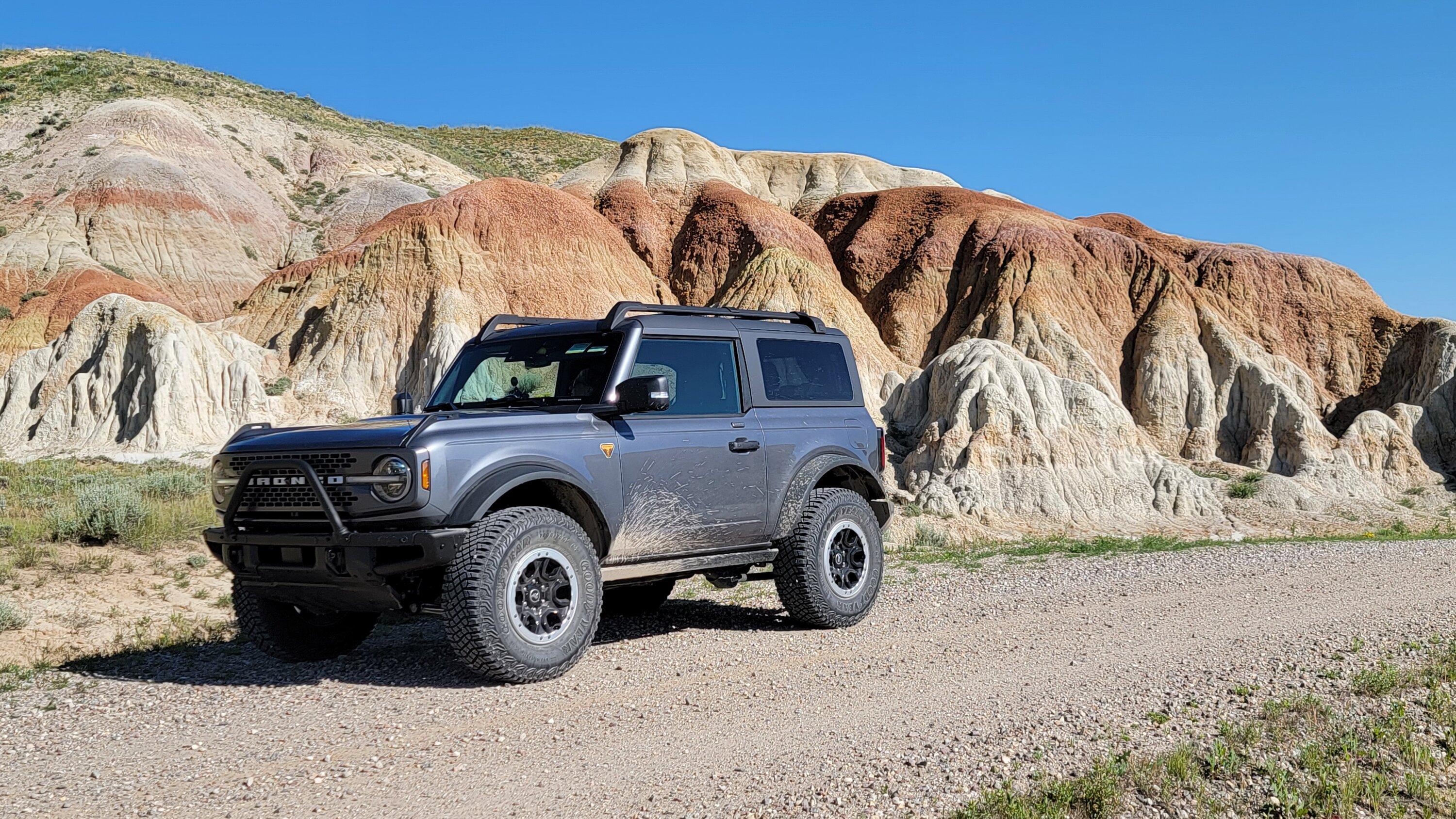 Ford Bronco CARBONIZED GRAY Bronco Club 20230626_090721
