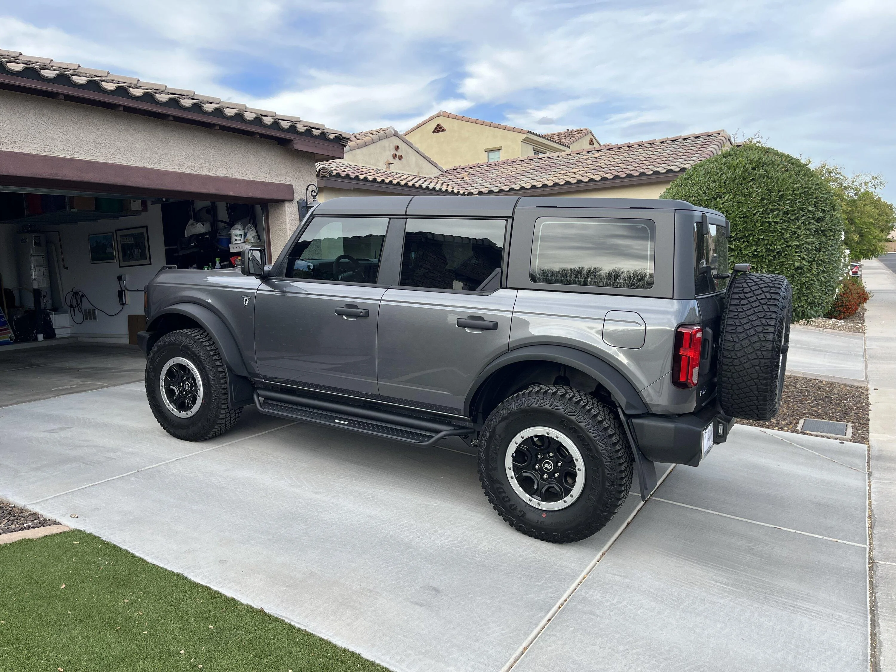 Ford Bronco Looking for recommendations on mudflaps and running boards 0C4FCC66-8CE3-4C48-9DE1-5868EB821BD7
