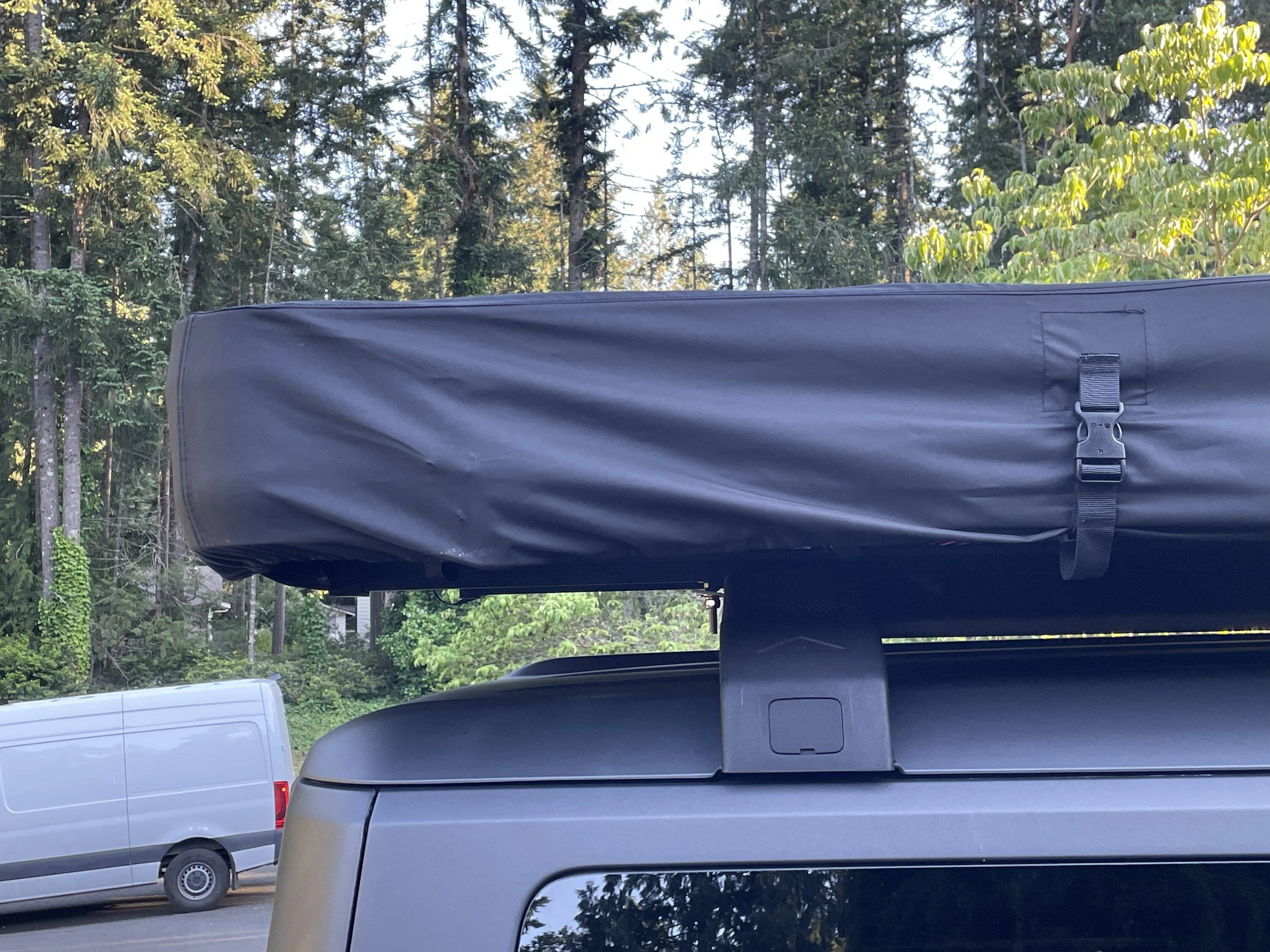 Ford Bronco Freespirit Aspen Lite Rooftop Tent C3CECDAF-201F-4A94-BFA6-BCE7BF77D120