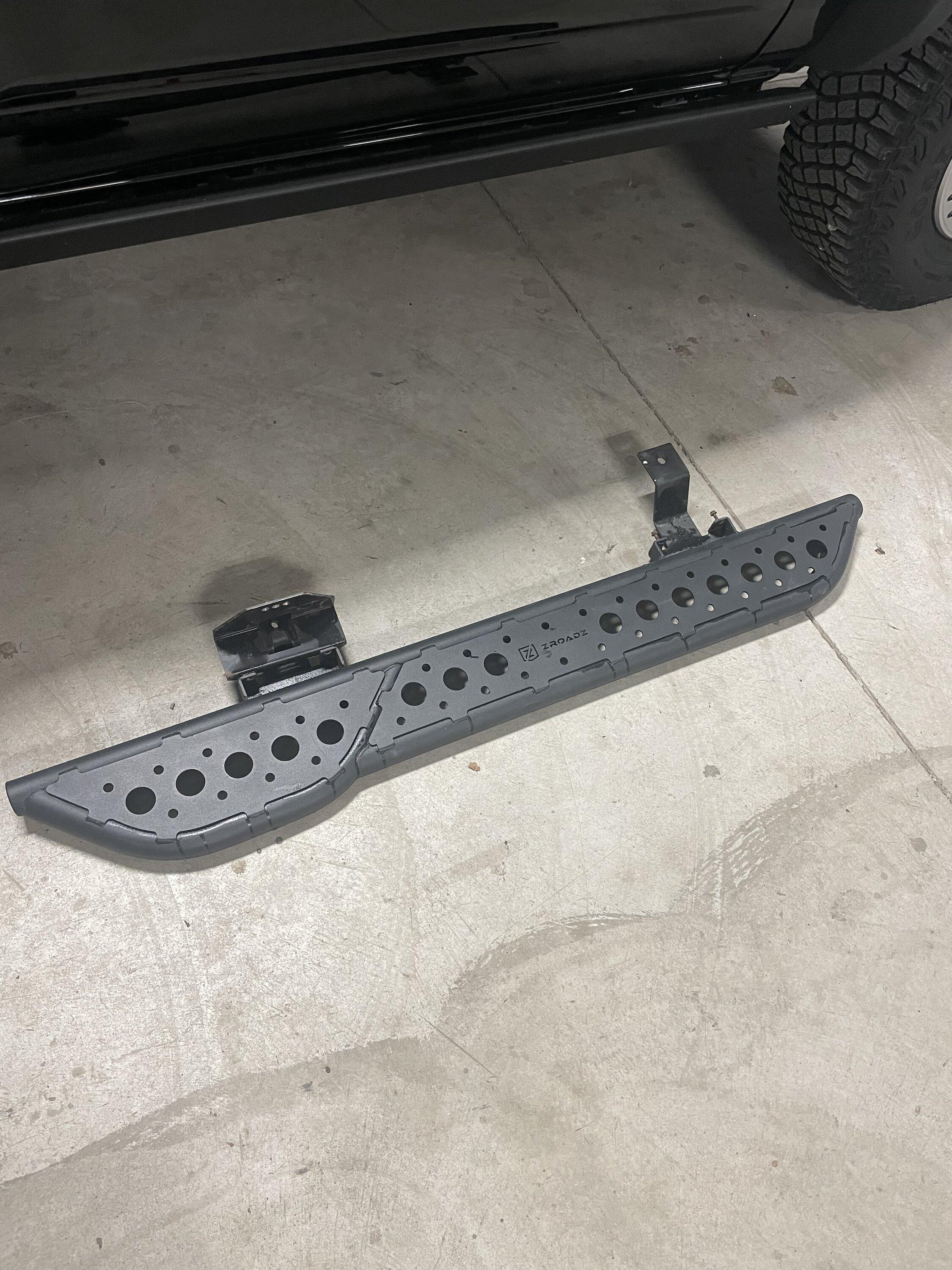 Ford Bronco 2023 Black Diamond in the stable. 8517853A-87AA-4D7C-84DF-E6DF875B7553