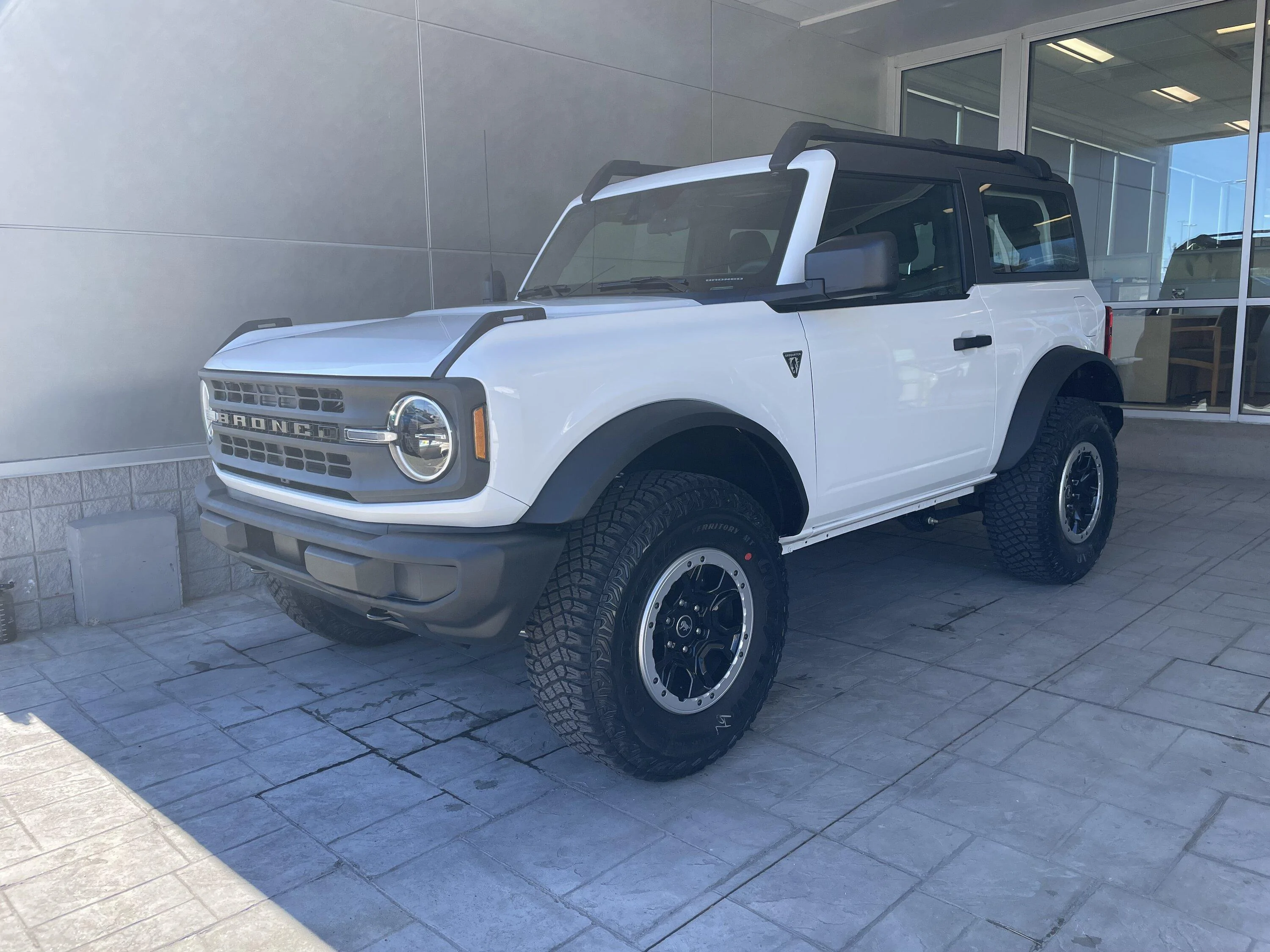Ford Bronco 2023 Black Diamond in the stable. 68875351237__3273EA8D-DF94-42E4-B7BD-AD636C8DB343