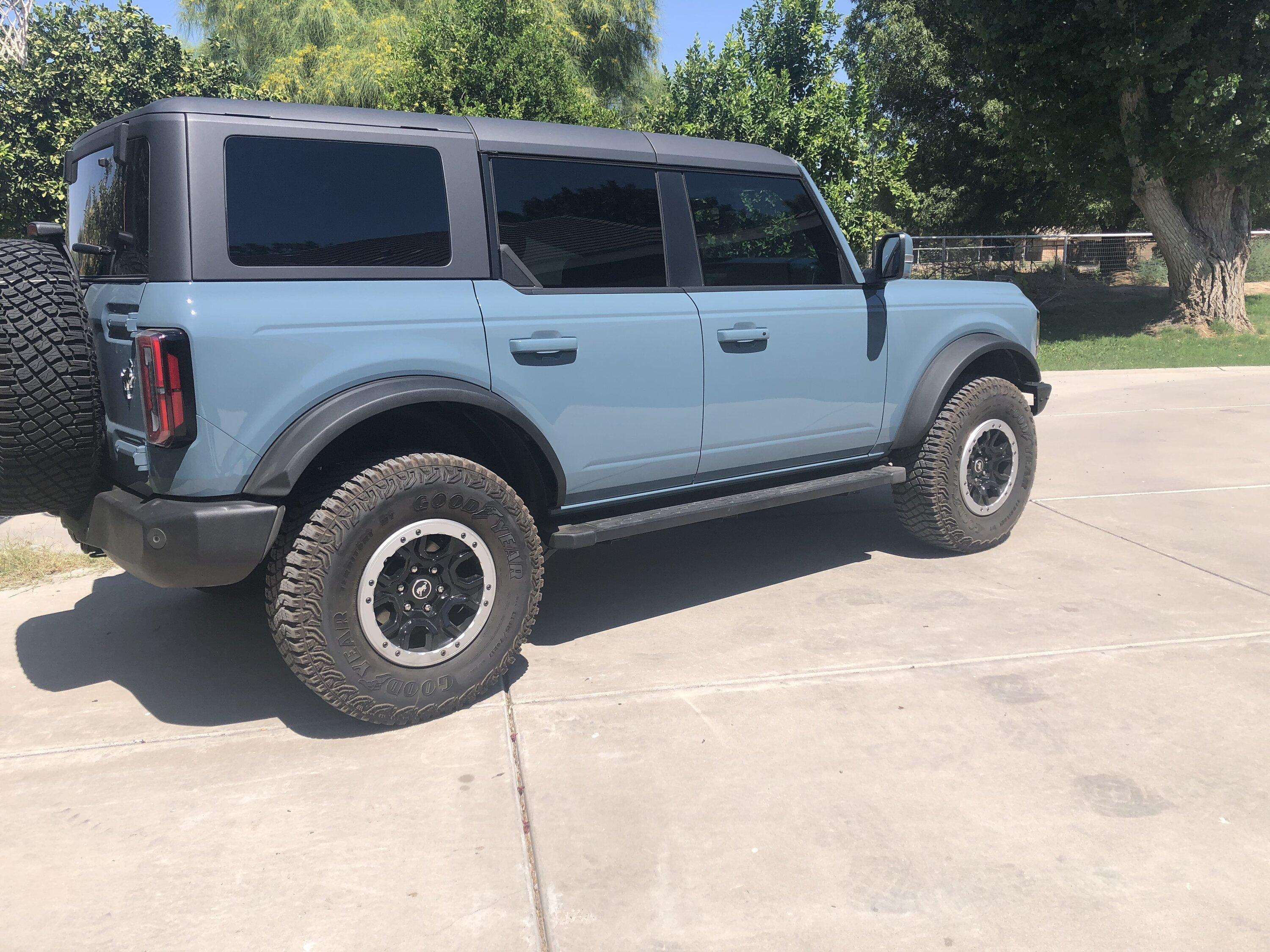 Ford Bronco Operation "Raise Factory Running Boards" IMG_6347