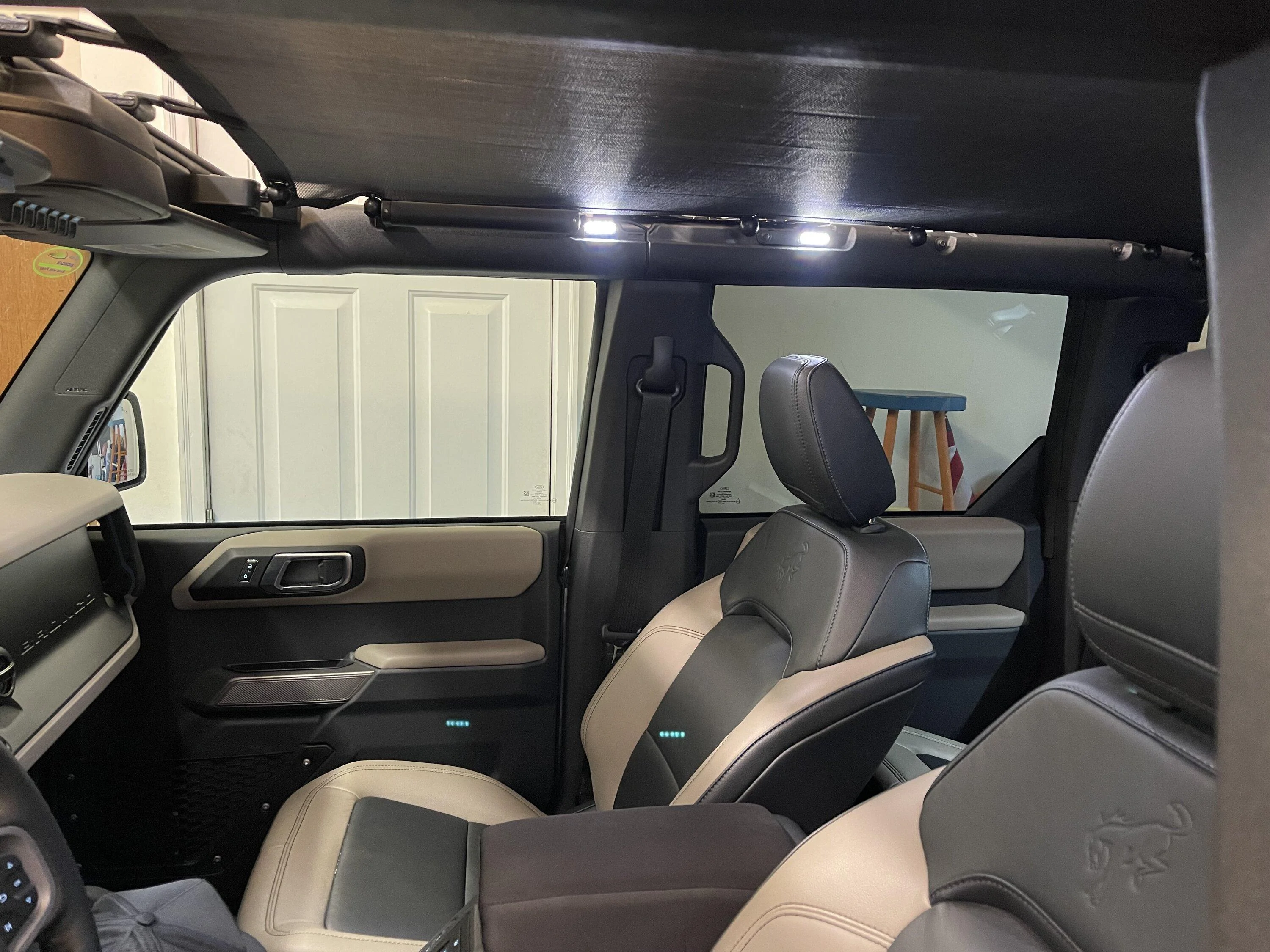 Ford Bronco Alien sunshade IMG_5867