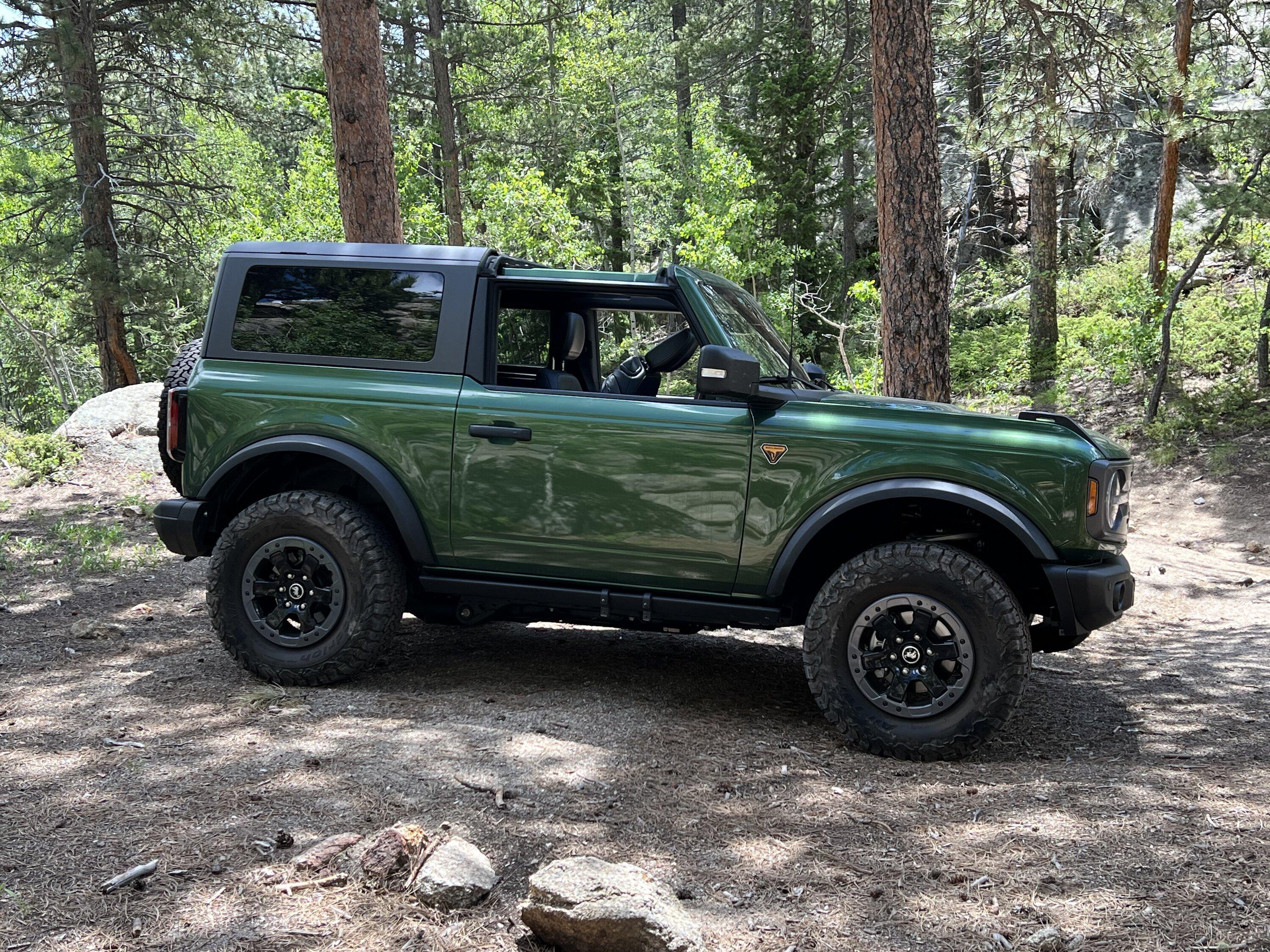 Ford Bronco ERUPTION GREEN Bronco Club IMG_7656