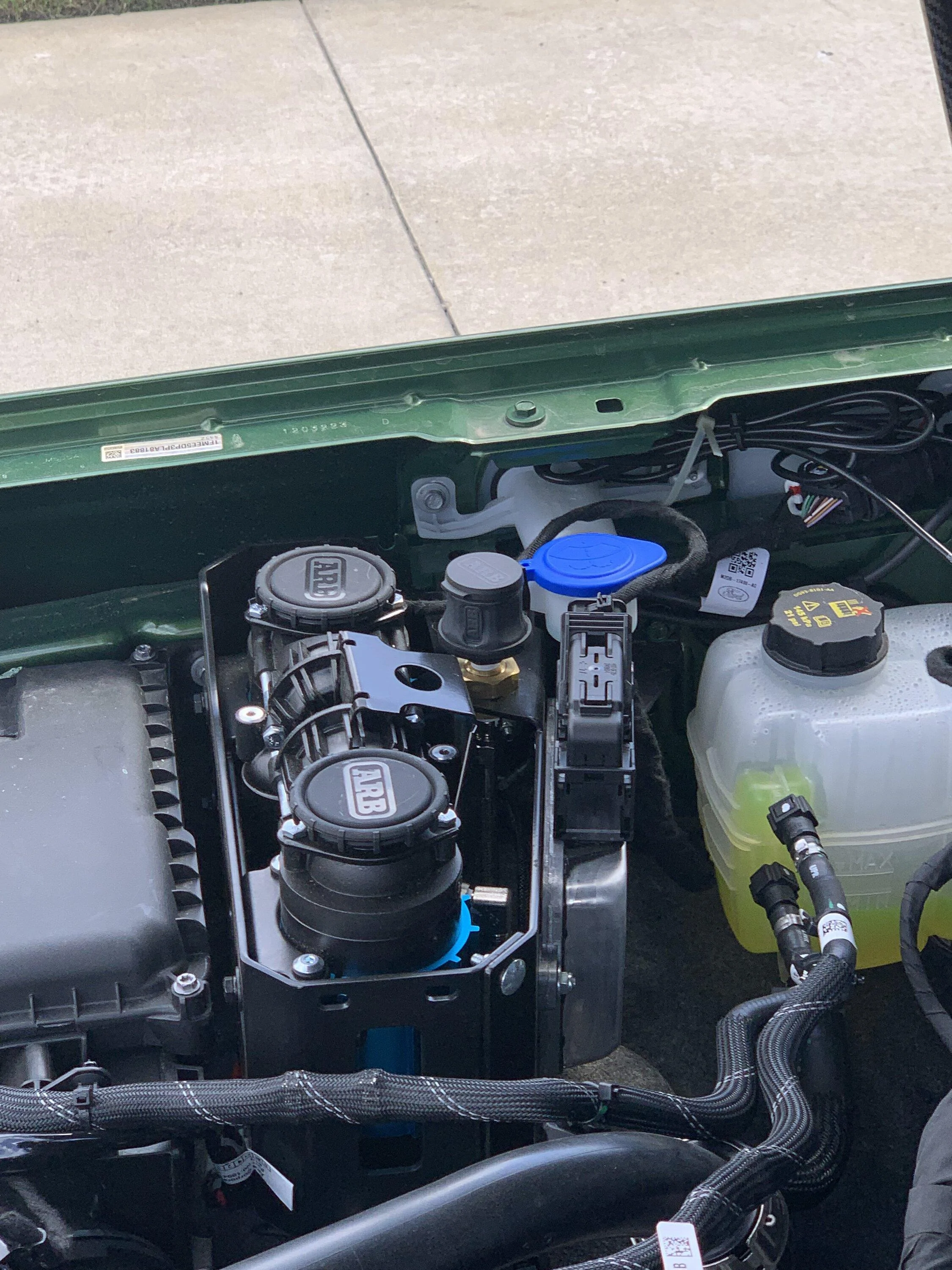 Ford Bronco Air compressors/Mounting Advice/recommendations IMG_6821