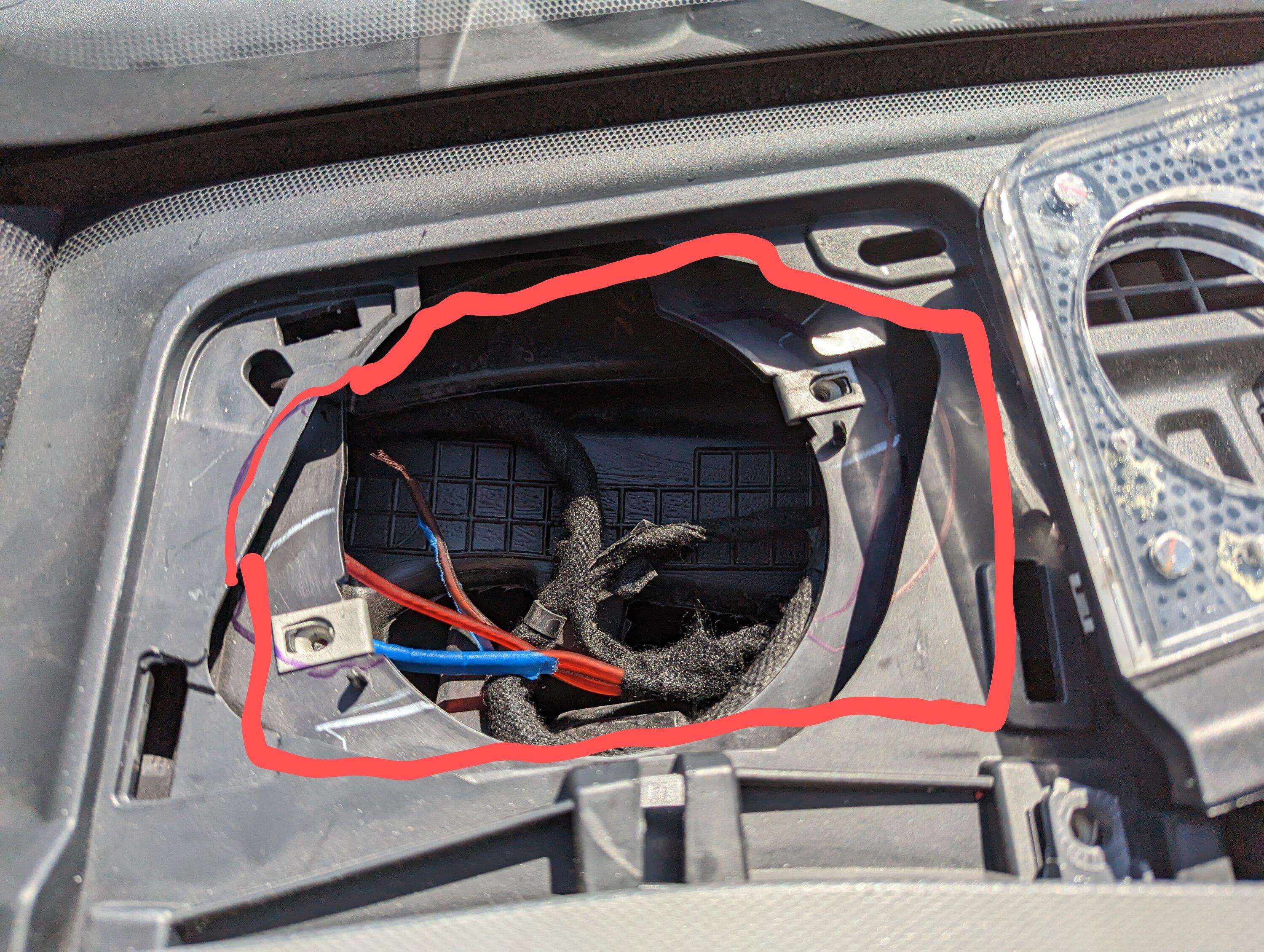 Ford Bronco Stereo Overhaul - Mild Documentation PXL_20230503_153431270~2