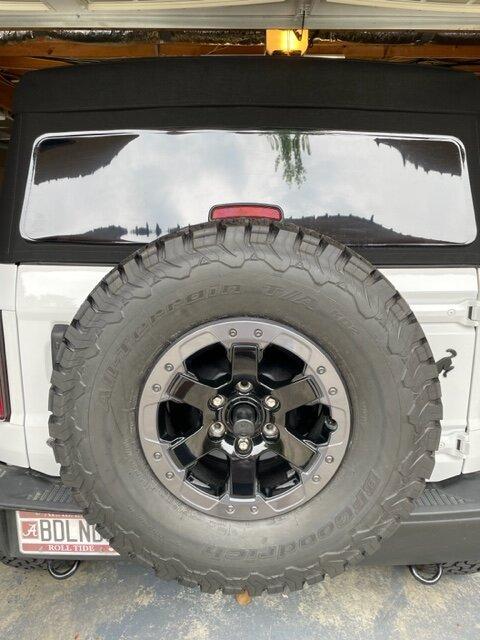 Ford Bronco 315/70/17 tires on non Sas Badlands IMG_7767