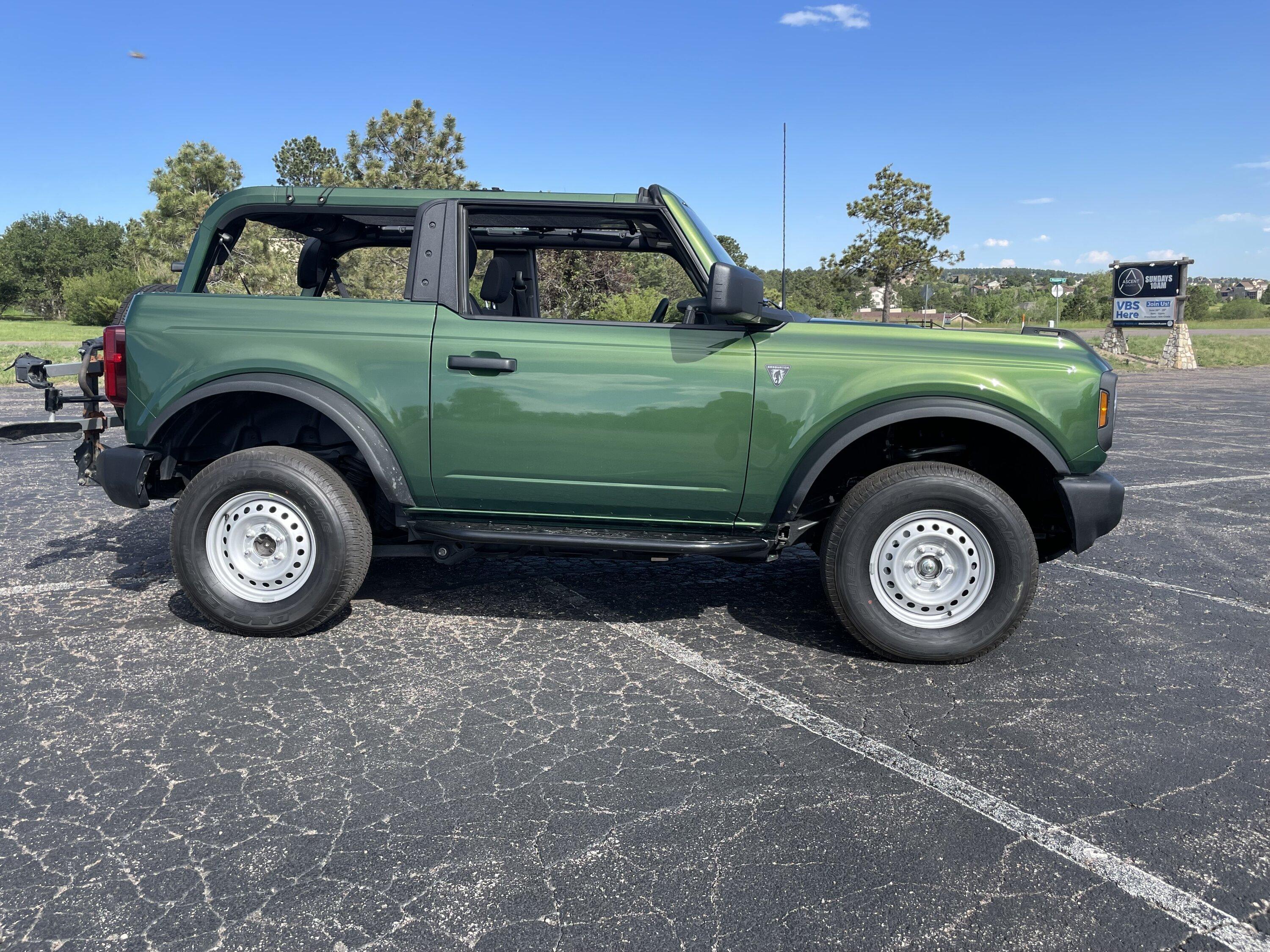 Ford Bronco Replace 35s w/steelies IMG_5994