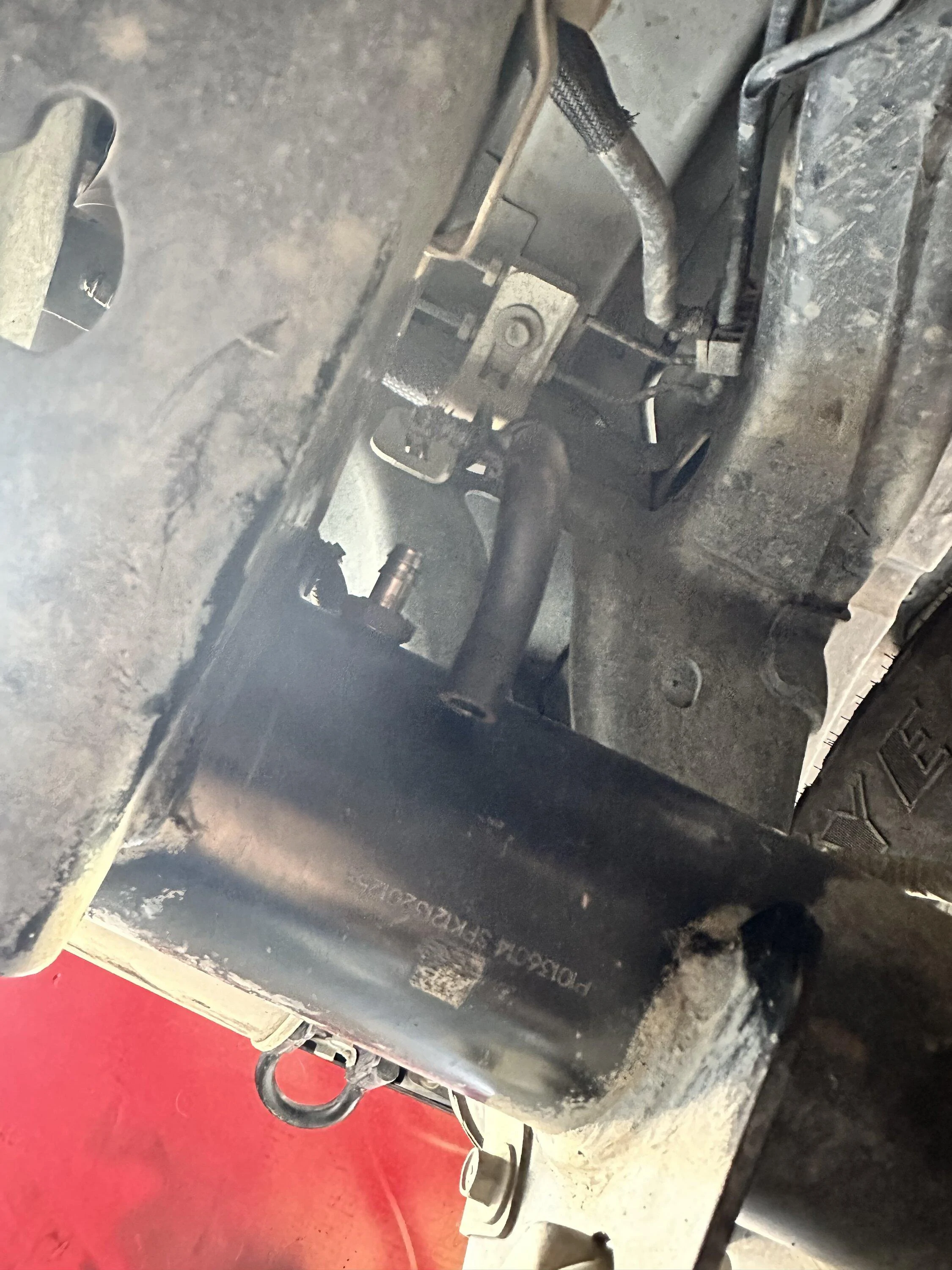 Ford Bronco Leaky rear axle? IMG_1085