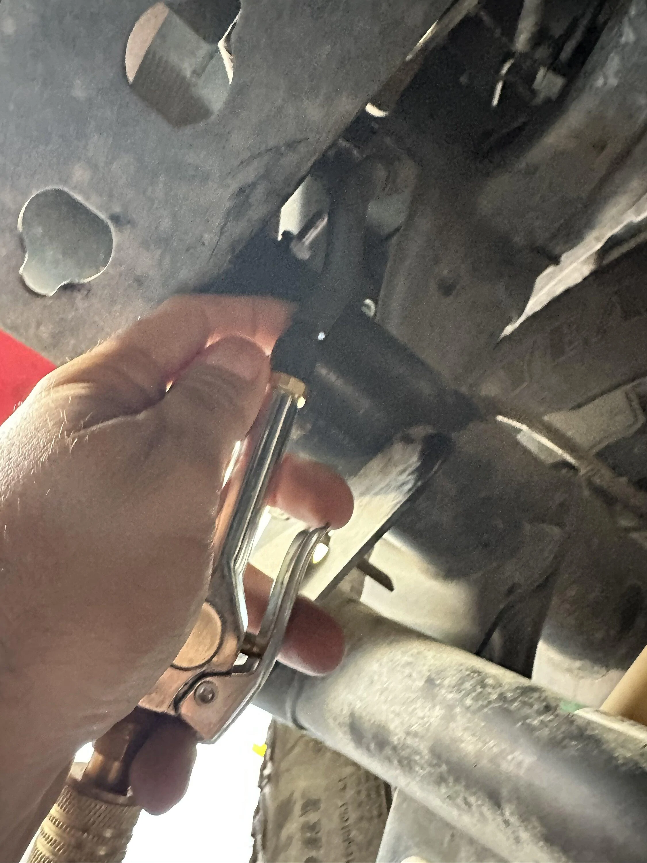 Ford Bronco Leaky rear axle? IMG_1089
