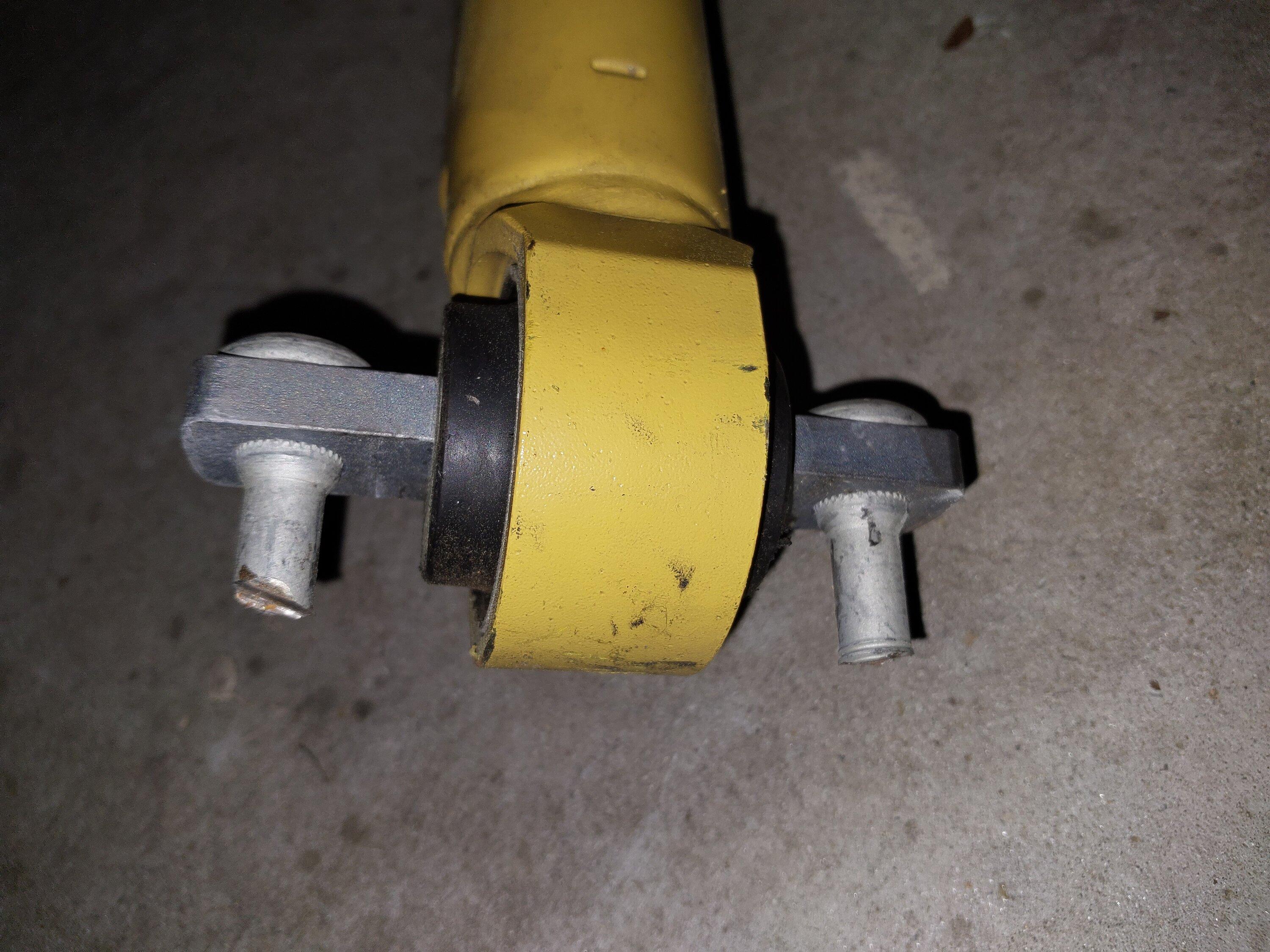 Ford Bronco Broken lower studs on Bilstein 20230704_165539