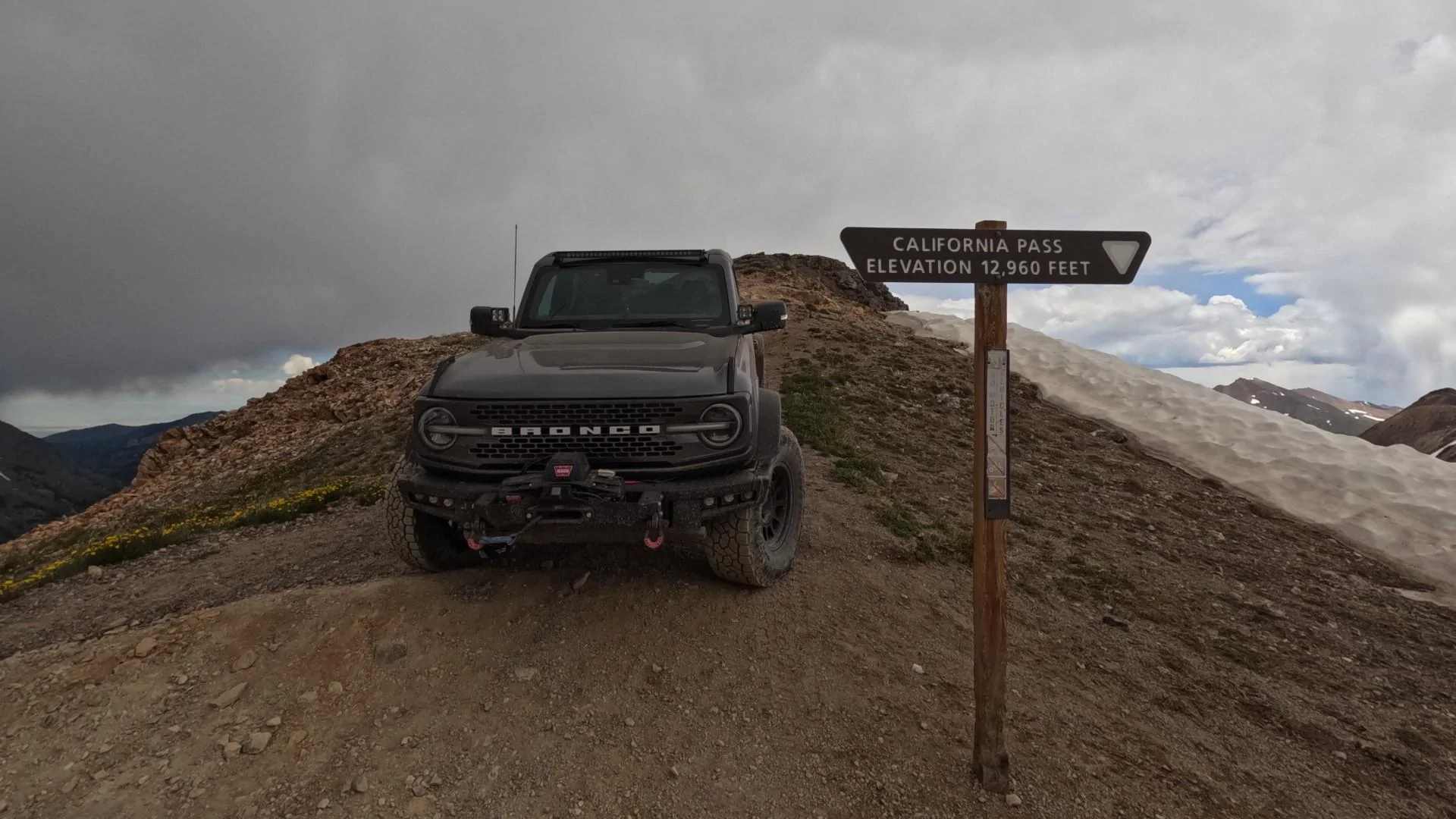 Ford Bronco Colorado Passes: Engineer -> Cinnamon -> California -> Hurricane -> Corkscrew GOPR0124