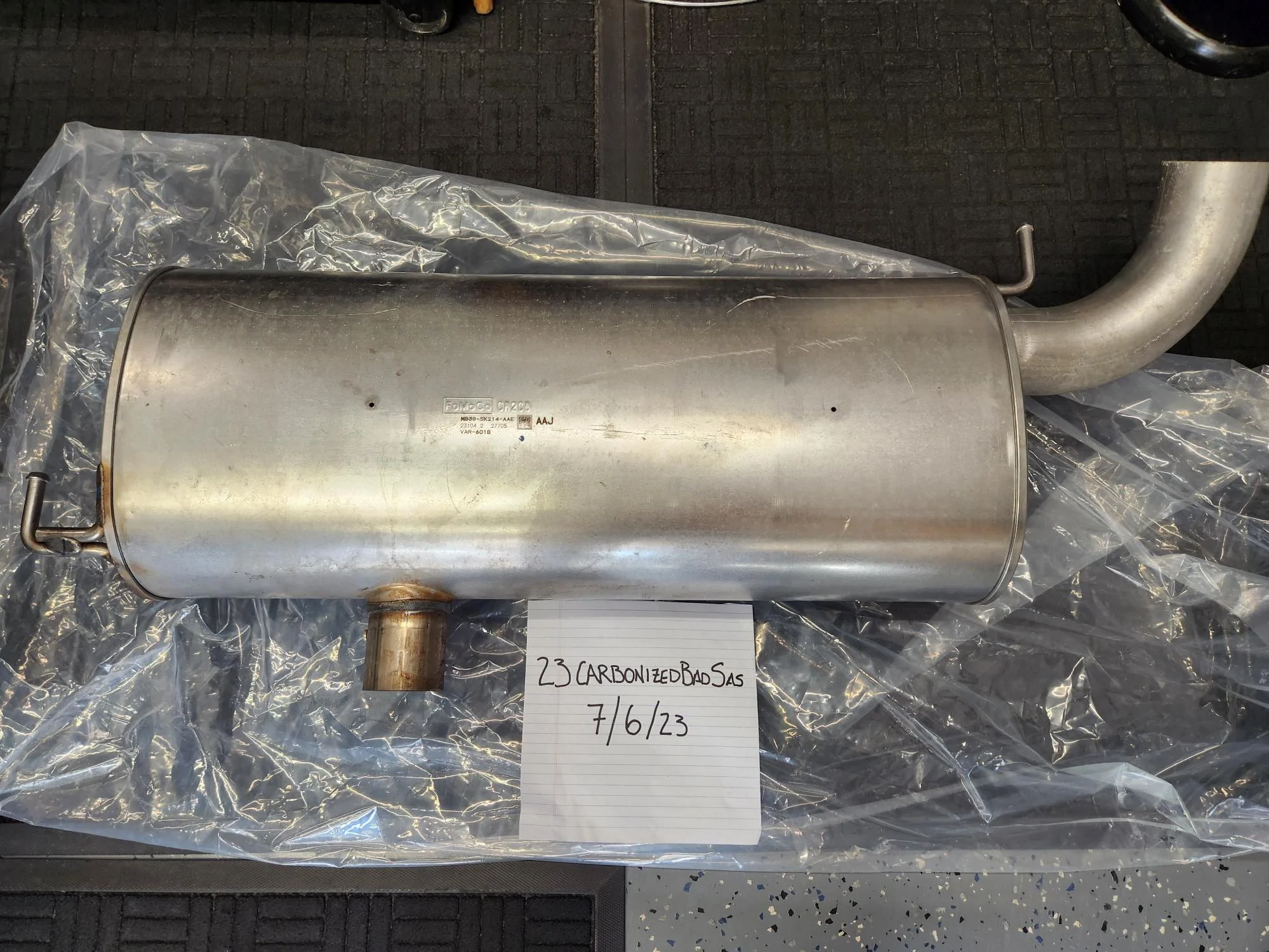 Ford Bronco 2023 OEM Axle-Back Exhaust (2.7 Engine) Exhaust Pic 2