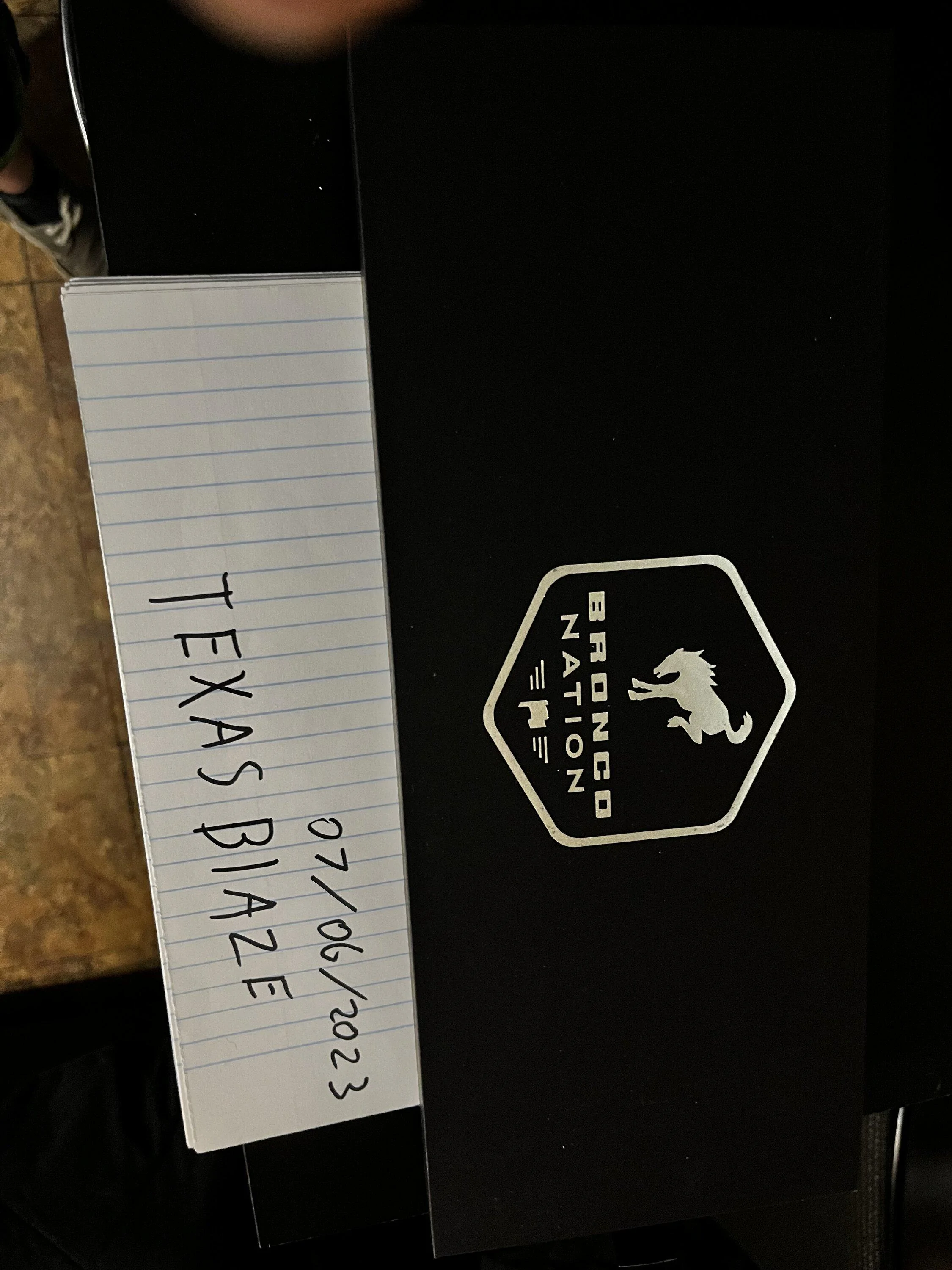 Ford Bronco Bronco Wildtrak Emblem IMG_2155